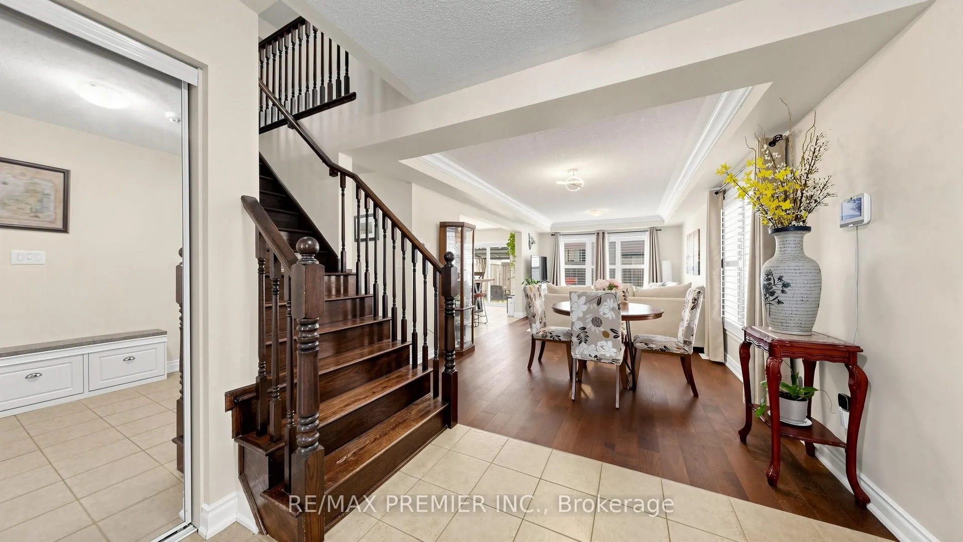 Photo 6 of 7 Stemford Road, Brampton, Northwest Brampton — HOMEH
