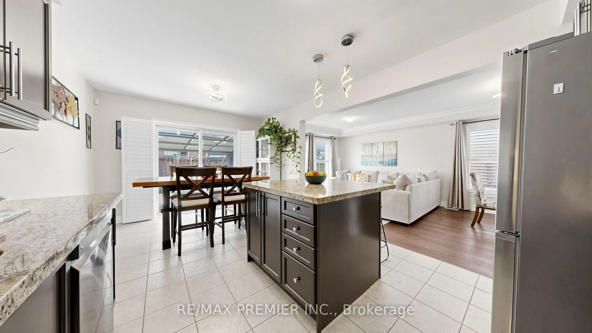 Photo 14 of 7 Stemford Road, Brampton, Northwest Brampton — HOMEH