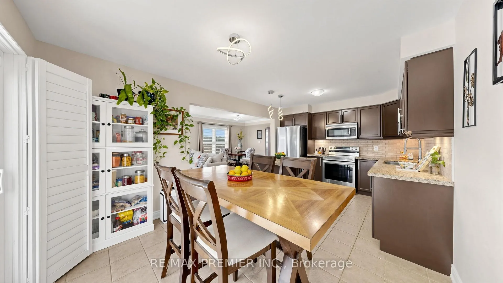 Photo 17 of 7 Stemford Road, Brampton, Northwest Brampton — HOMEH