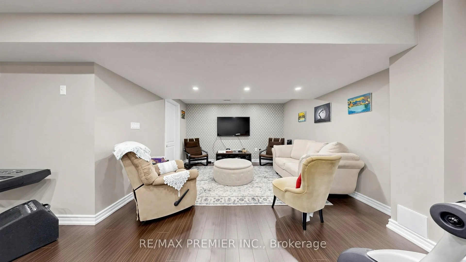 Photo 35 of 7 Stemford Road, Brampton, Northwest Brampton — HOMEH