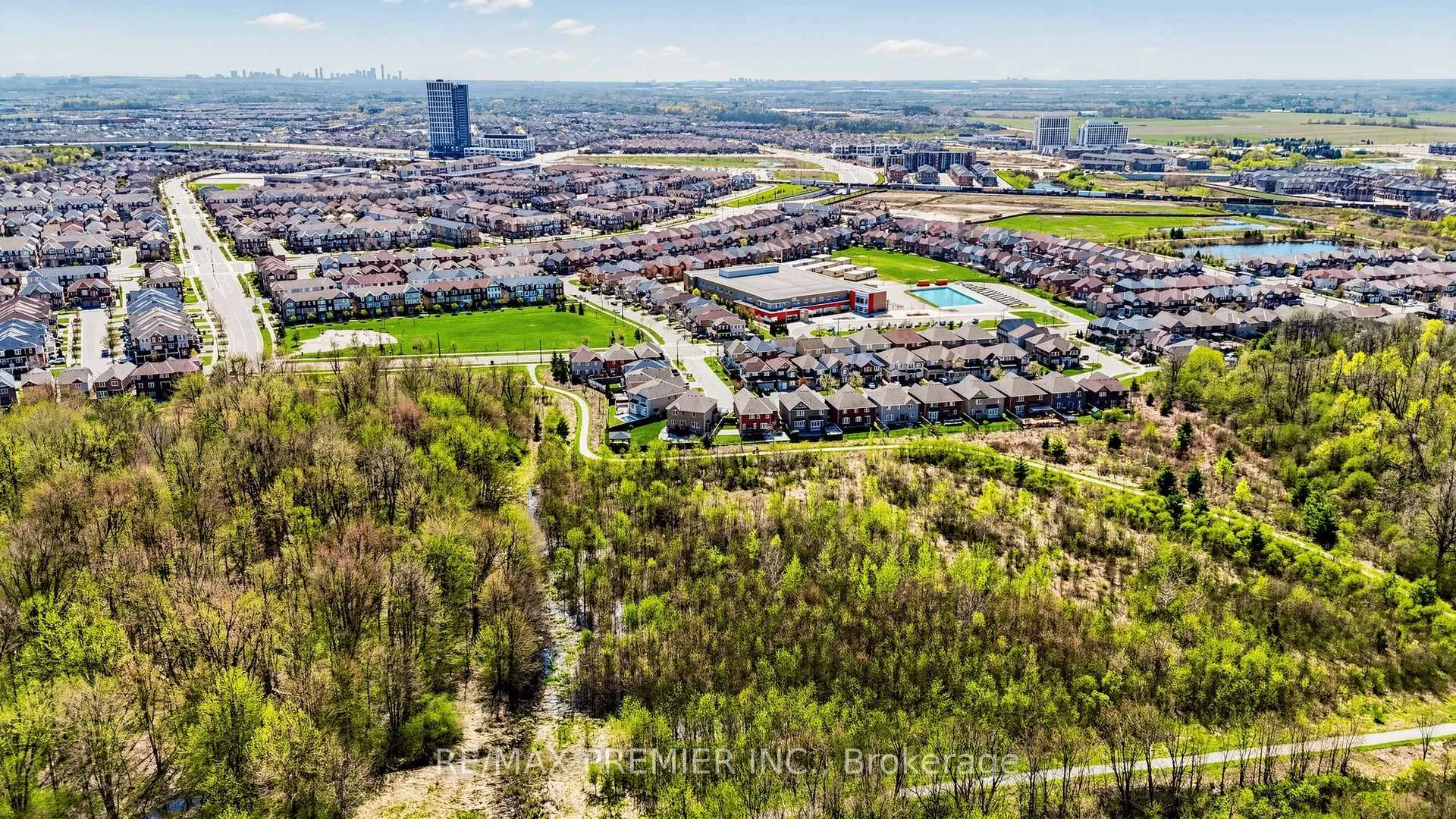 Photo 50 of 7 Stemford Road, Brampton, Northwest Brampton — HOMEH