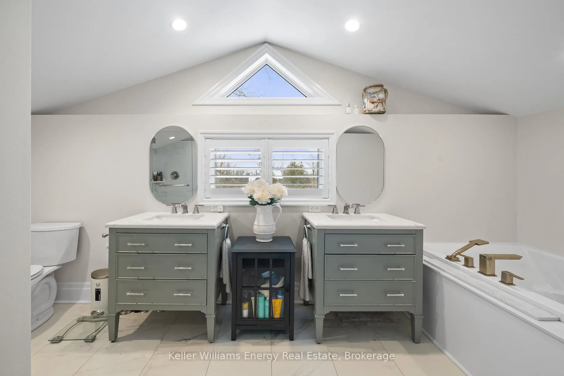 Photo 25 of 1245 Miller Road, Prince Edward County, North Marysburg Ward — HOMEH