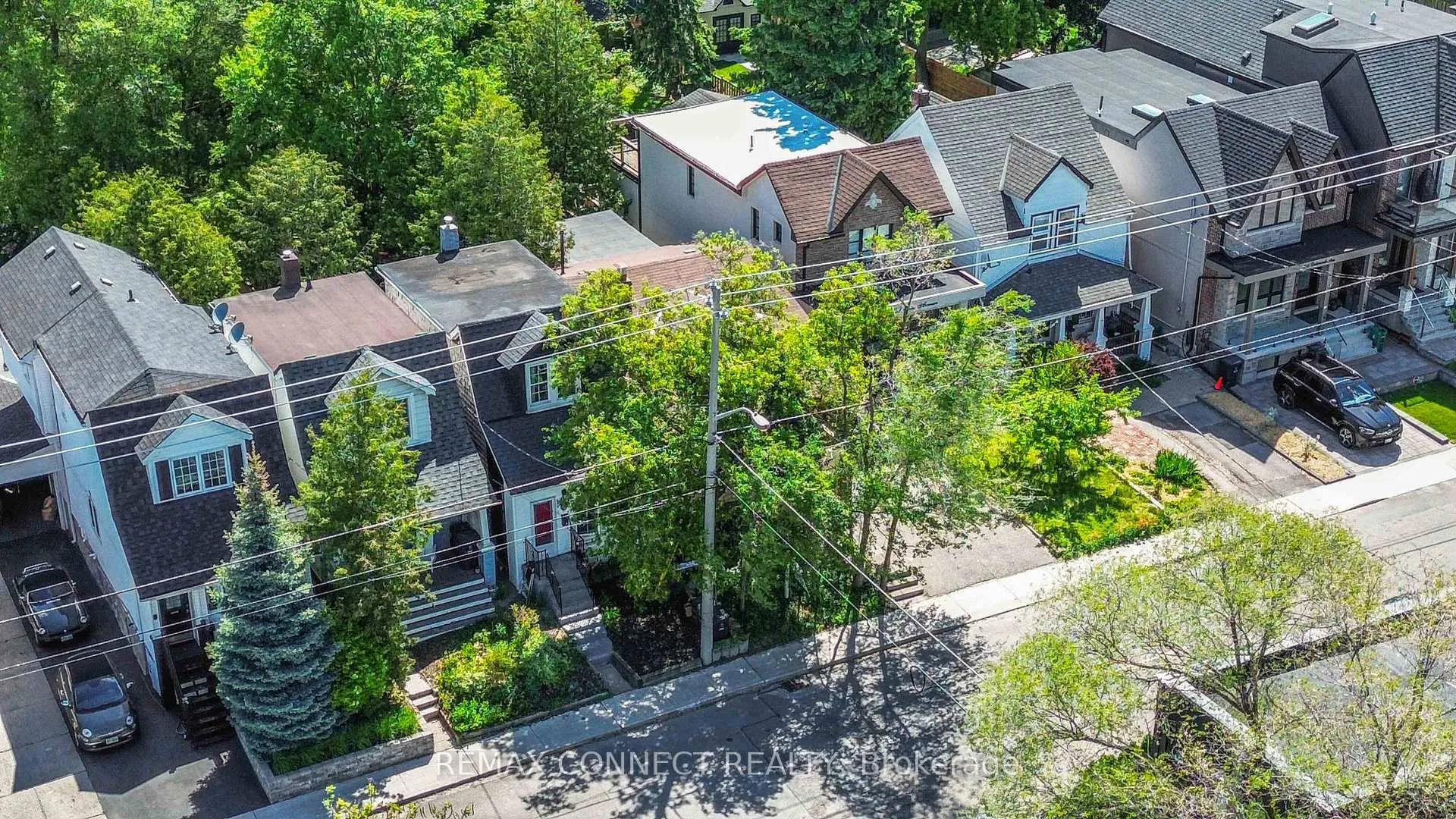 Photo 6 of 261 Cedarvale Avenue, Toronto, Woodbine-Lumsden — HOMEH