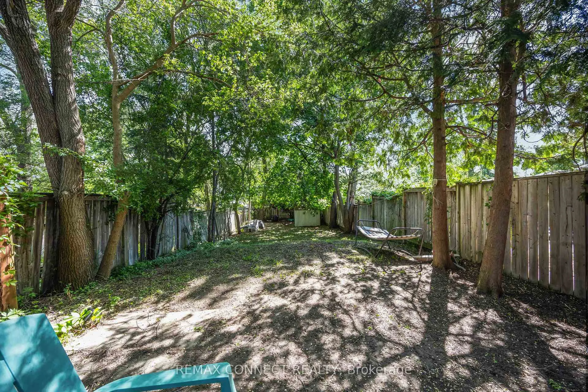 Photo 9 of 261 Cedarvale Avenue, Toronto, Woodbine-Lumsden — HOMEH