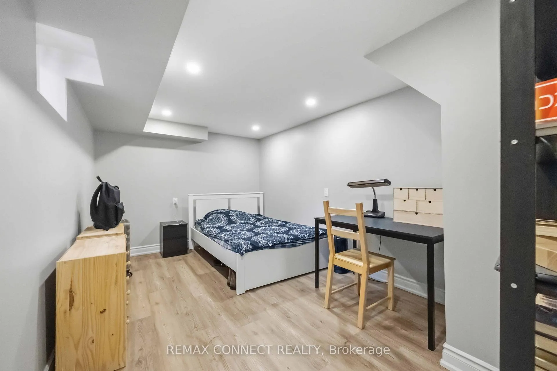Photo 18 of 261 Cedarvale Avenue, Toronto, Woodbine-Lumsden — HOMEH