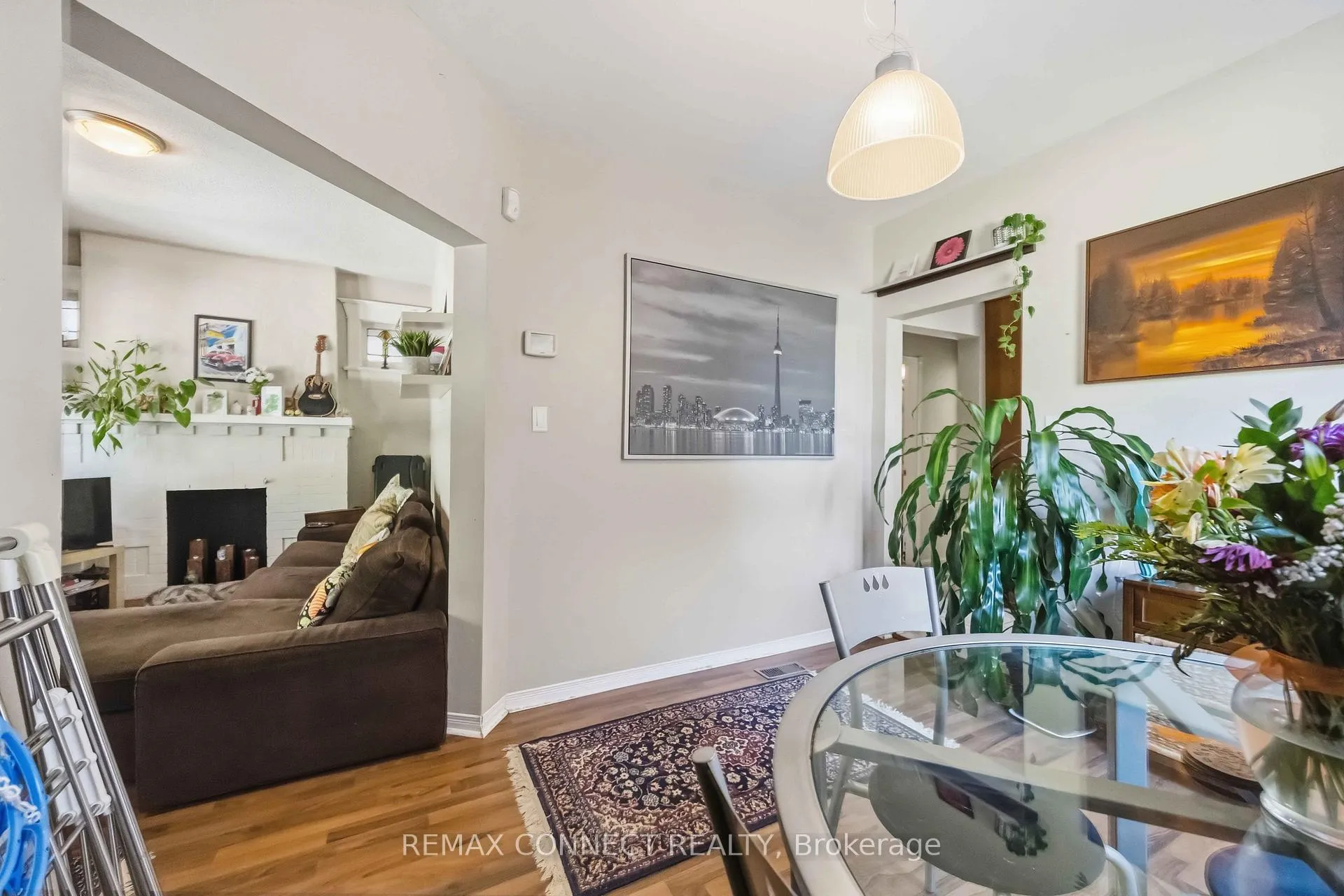 Photo 41 of 261 Cedarvale Avenue, Toronto, Woodbine-Lumsden — HOMEH