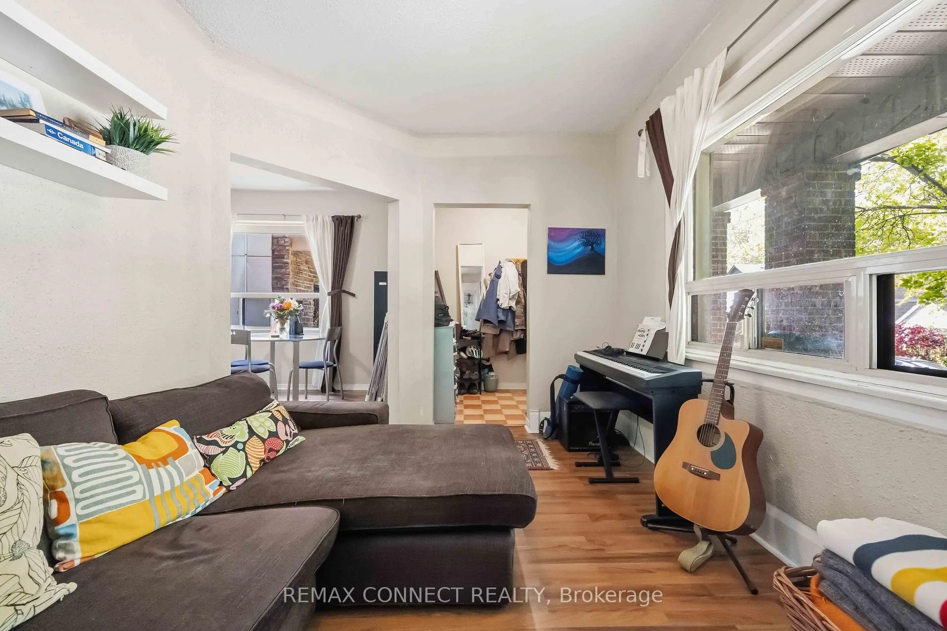 Photo 44 of 261 Cedarvale Avenue, Toronto, Woodbine-Lumsden — HOMEH