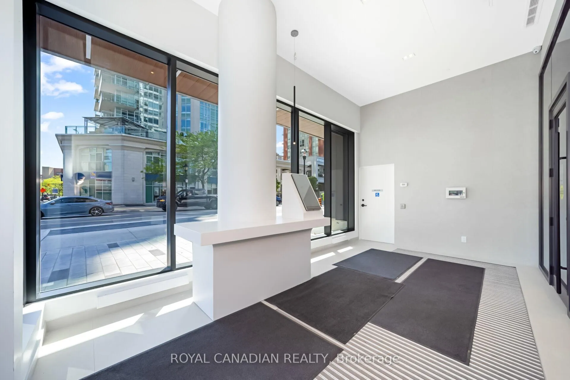 Photo 7 of Unit 610, 2075 Lakeshore Road, Burlington, Brant — HOMEH