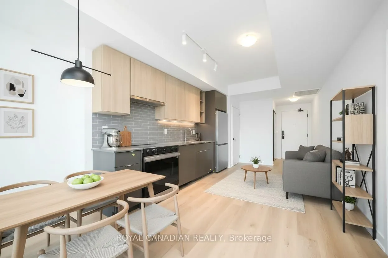 Photo 18 of Unit 610, 2075 Lakeshore Road, Burlington, Brant — HOMEH