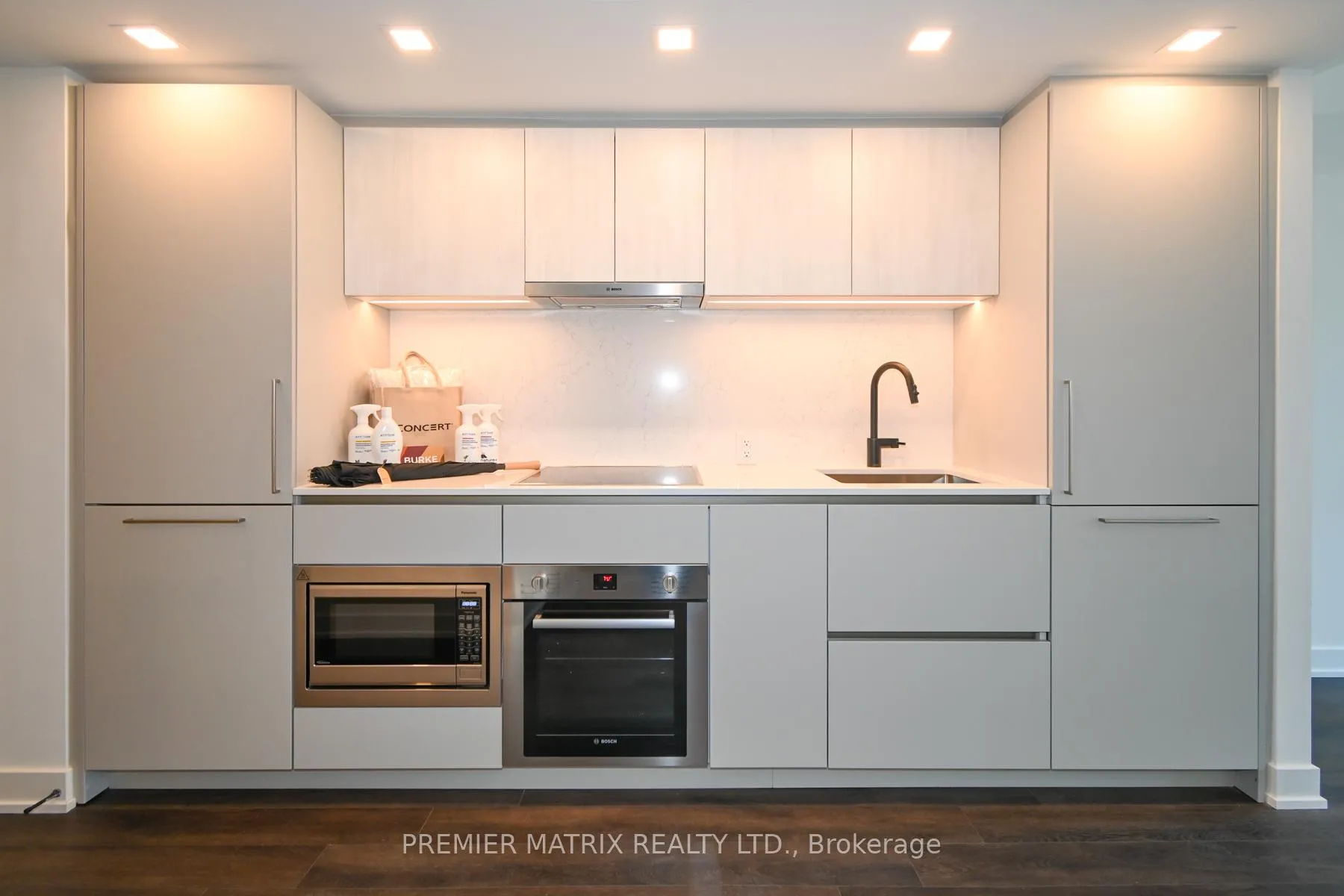 Photo 8 of Unit 611, 609 Sherbourne Street, Toronto, North St. James Town — HOMEH