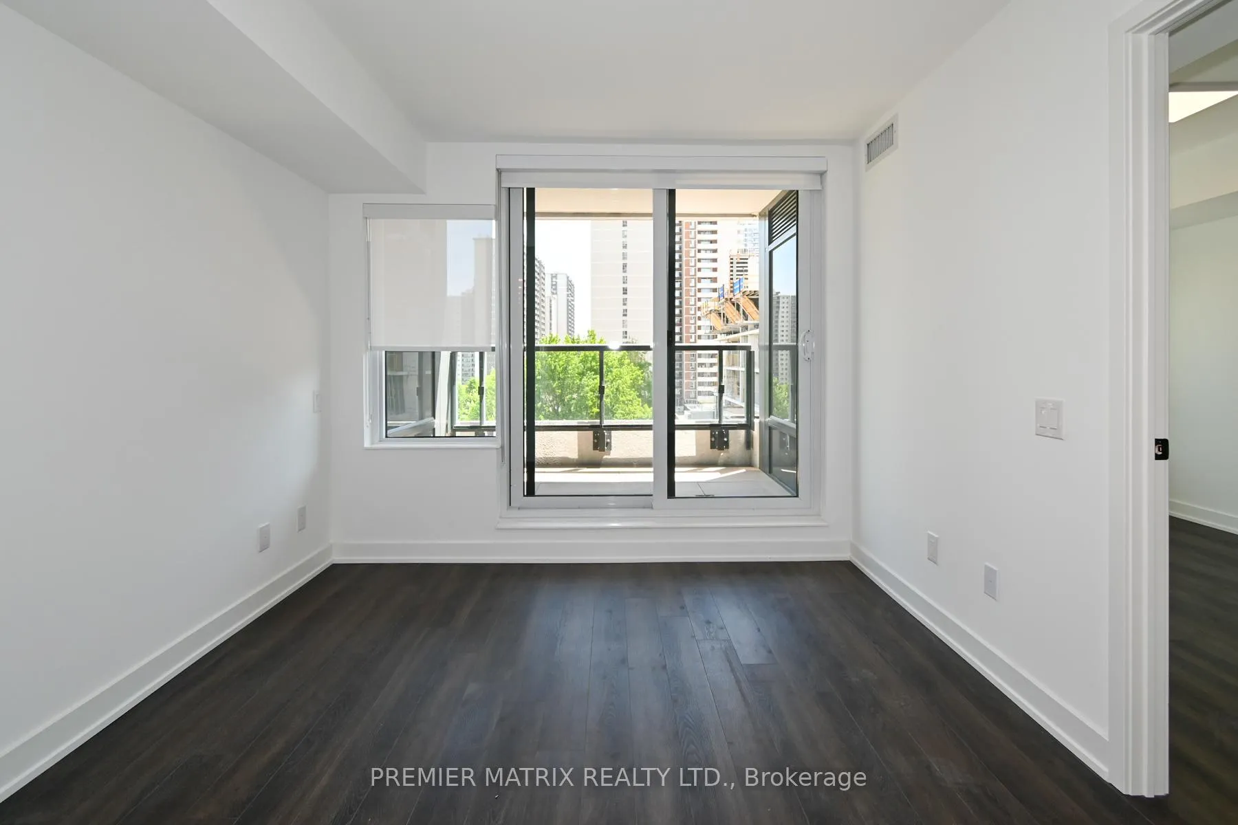 Photo 12 of Unit 611, 609 Sherbourne Street, Toronto, North St. James Town — HOMEH