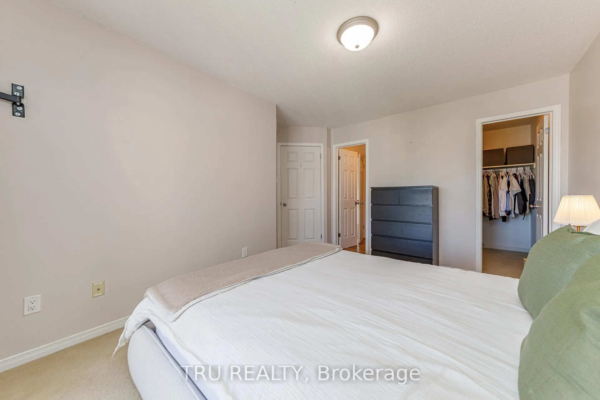 Photo 27 of Unit 10, 272 Keltie Private, Ottawa, Barrhaven - Longfields — HOMEH