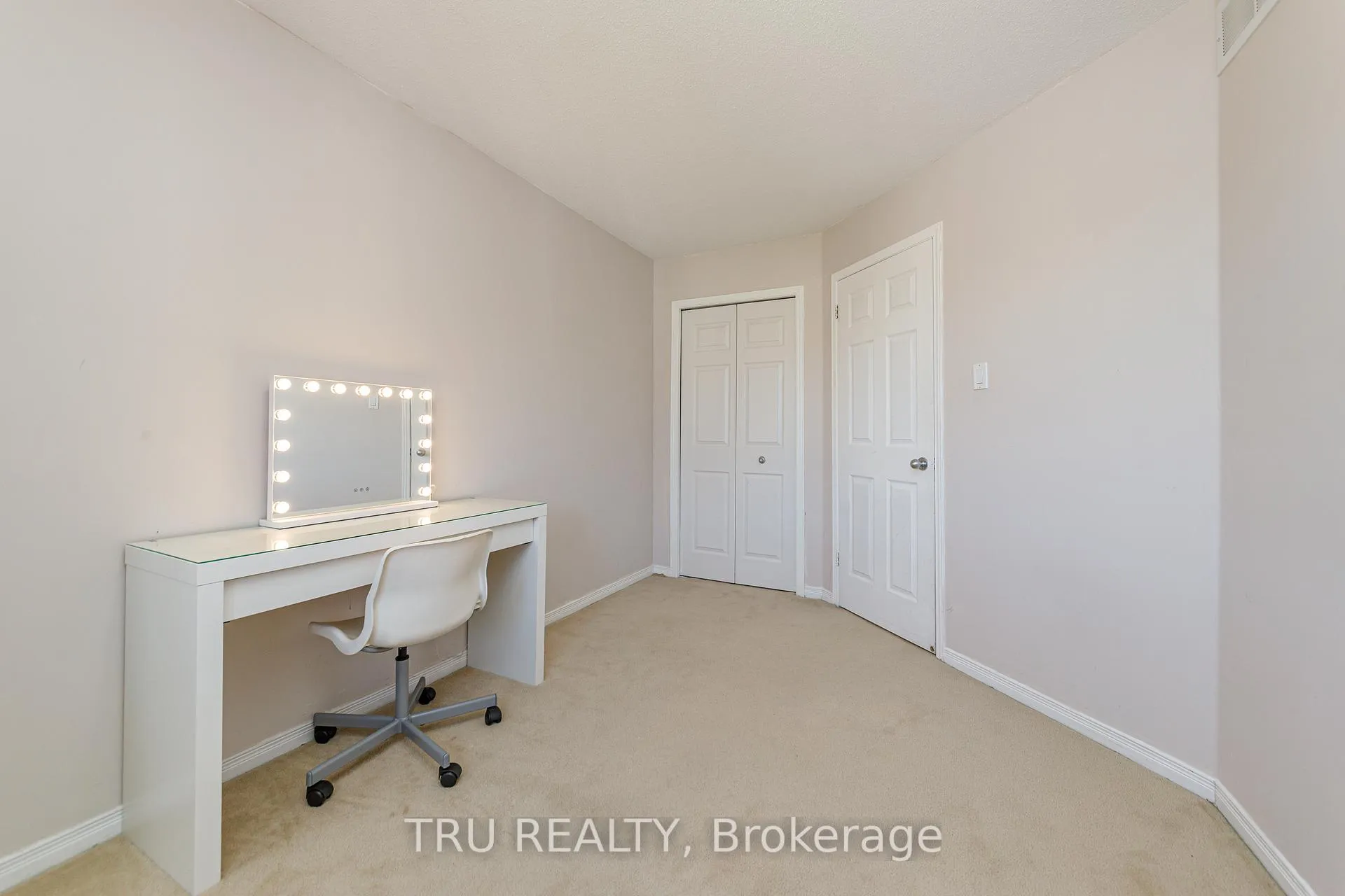 Photo 28 of Unit 10, 272 Keltie Private, Ottawa, Barrhaven - Longfields — HOMEH