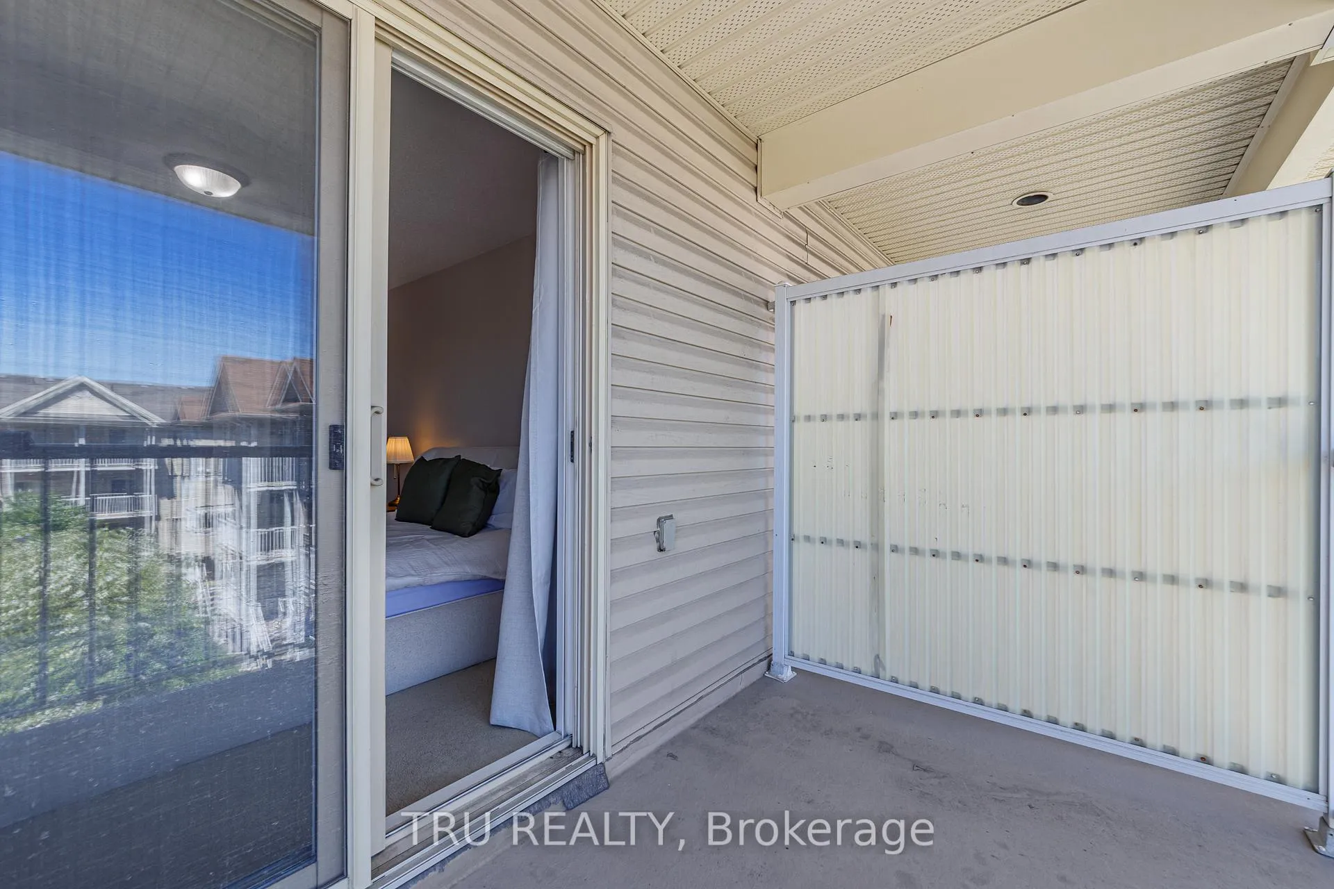 Photo 34 of Unit 10, 272 Keltie Private, Ottawa, Barrhaven - Longfields — HOMEH