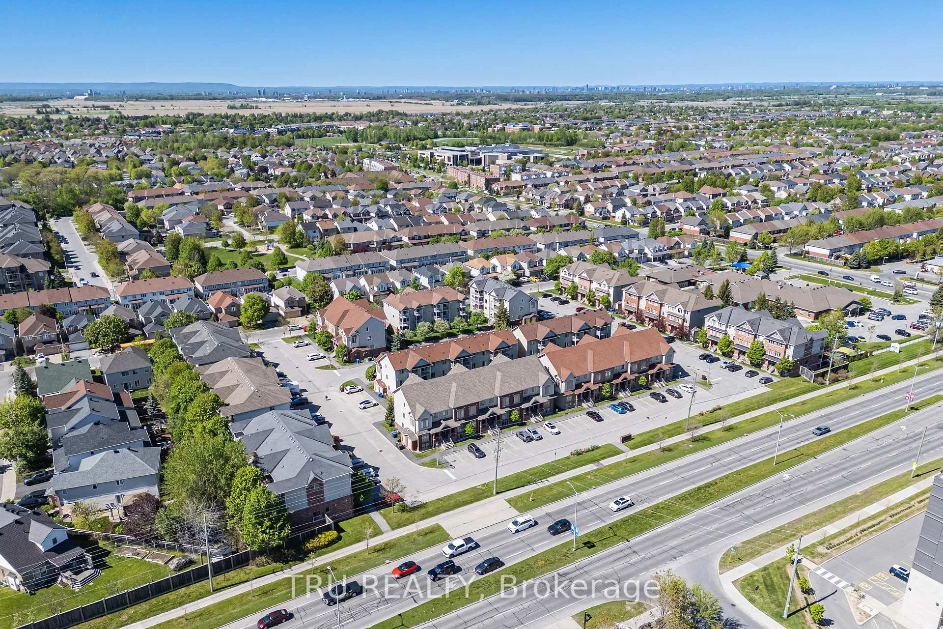 Photo 45 of Unit 10, 272 Keltie Private, Ottawa, Barrhaven - Longfields — HOMEH