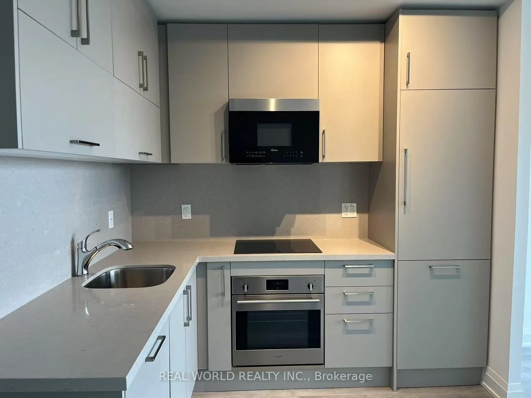 Photo 6 of Unit 412, 38 Andre de Grasse Street, Markham, Unionville — HOMEH