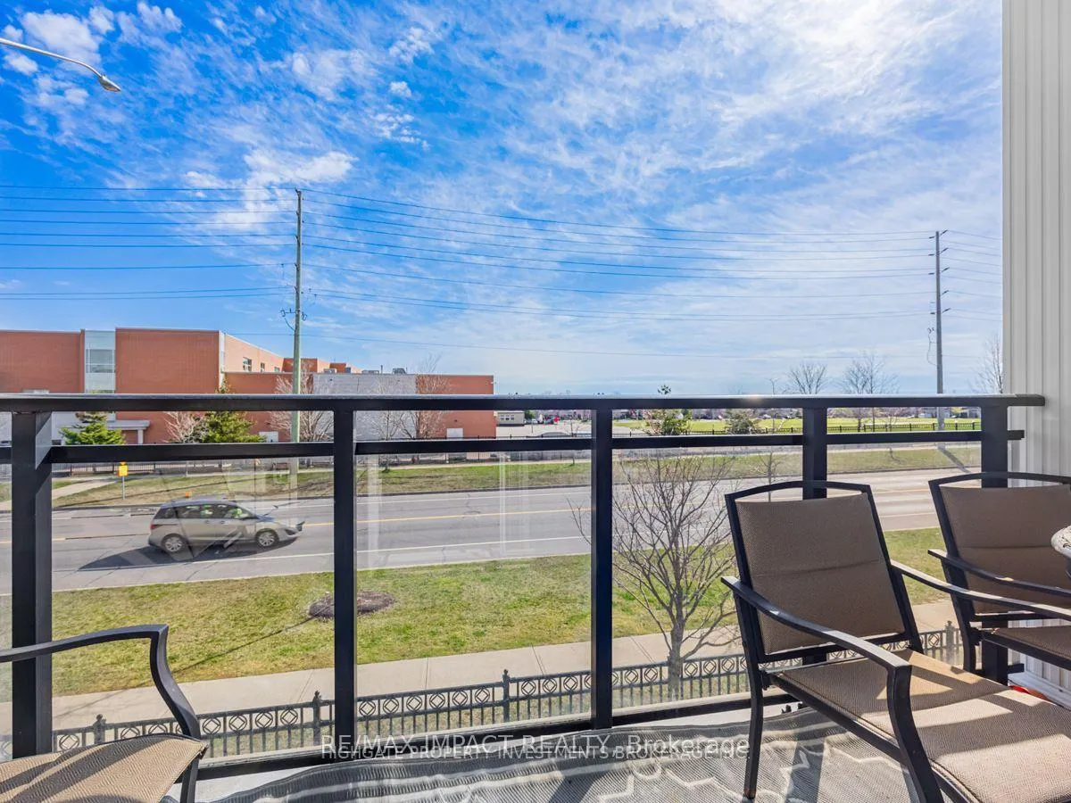 Photo 14 of Unit 104, 1 Sidney Lane, Clarington, Bowmanville — HOMEH