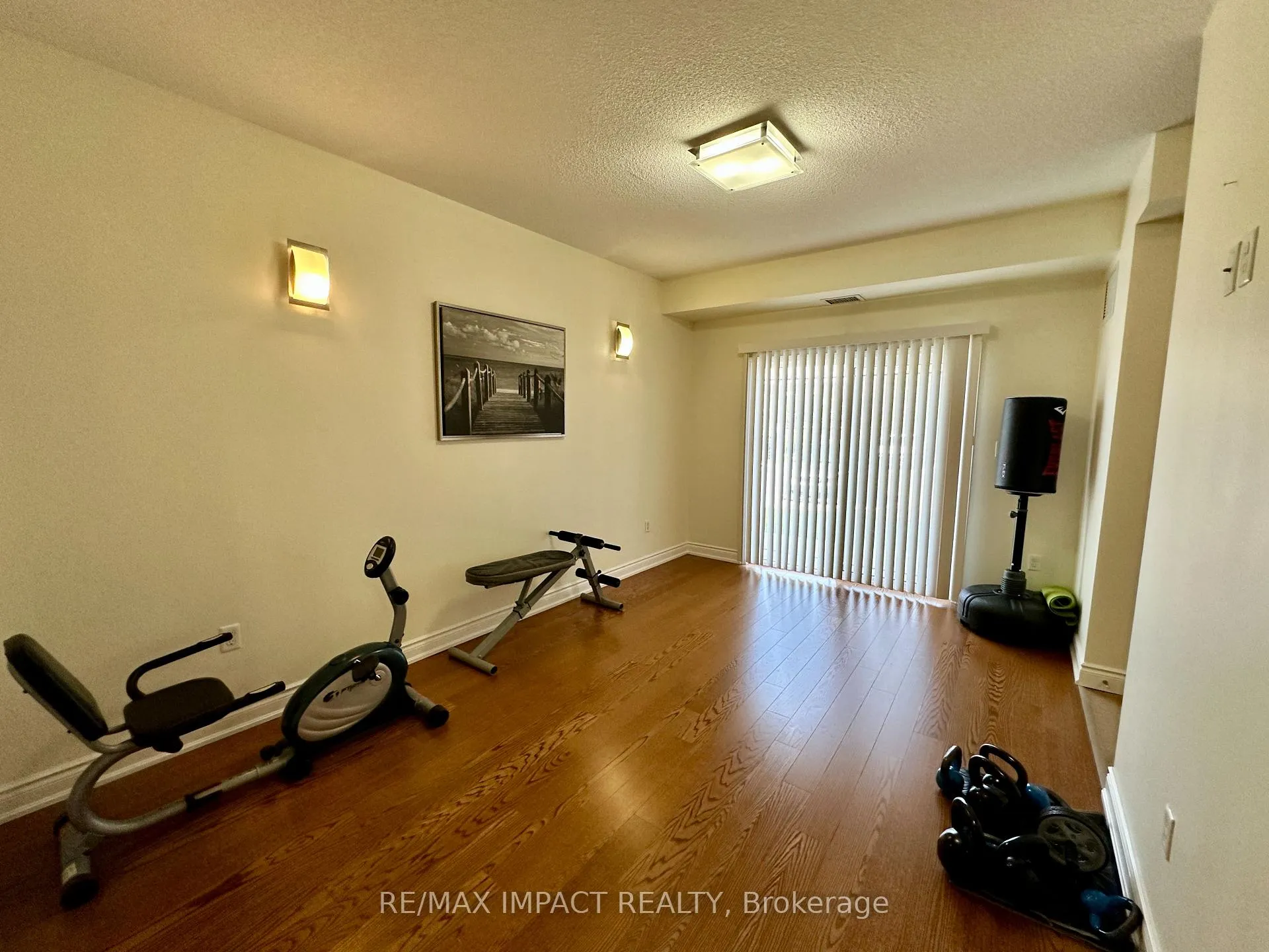 Photo 21 of Unit 104, 1 Sidney Lane, Clarington, Bowmanville — HOMEH