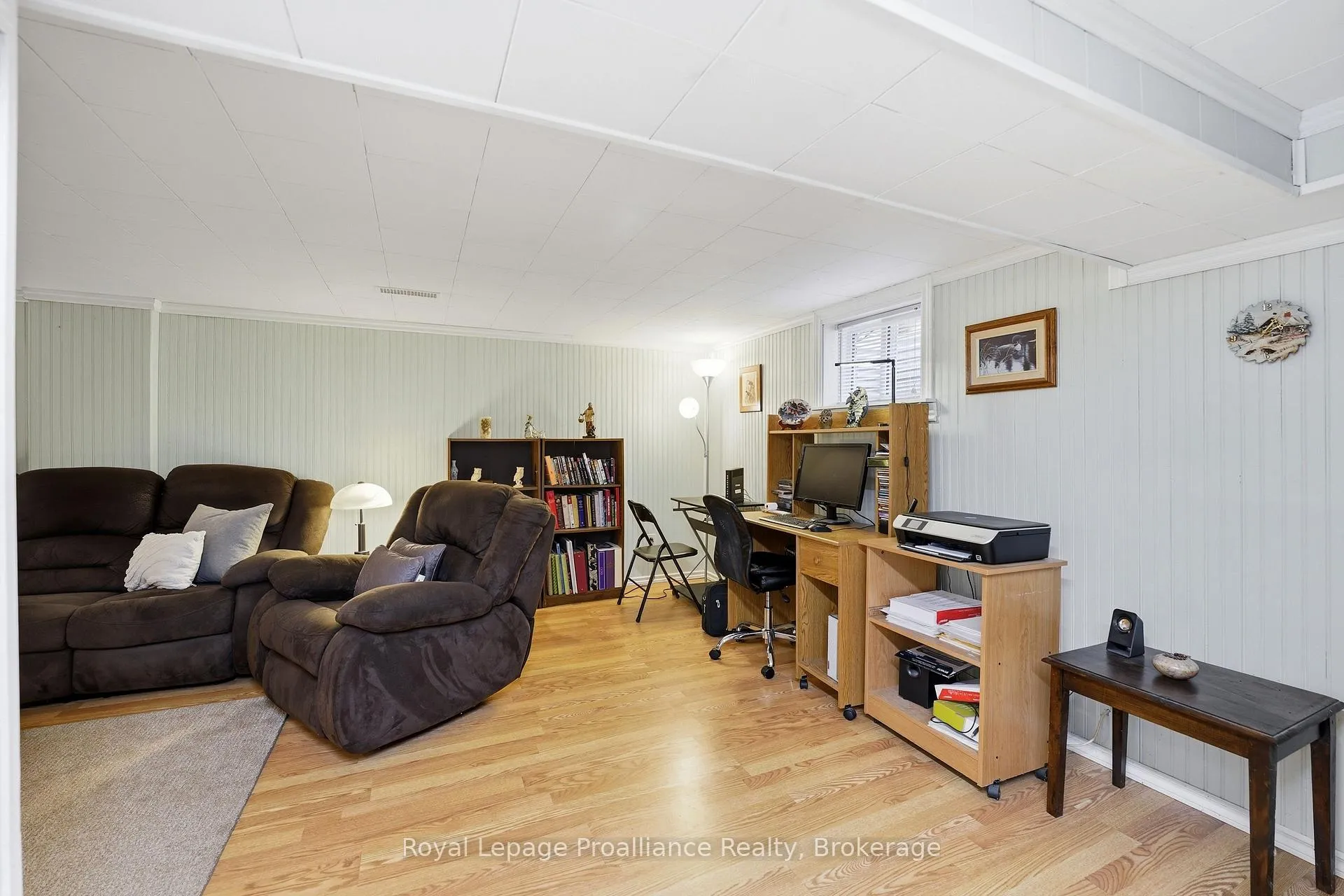 Photo 23 of 143 Avondale Road, Belleville, Belleville Ward — HOMEH