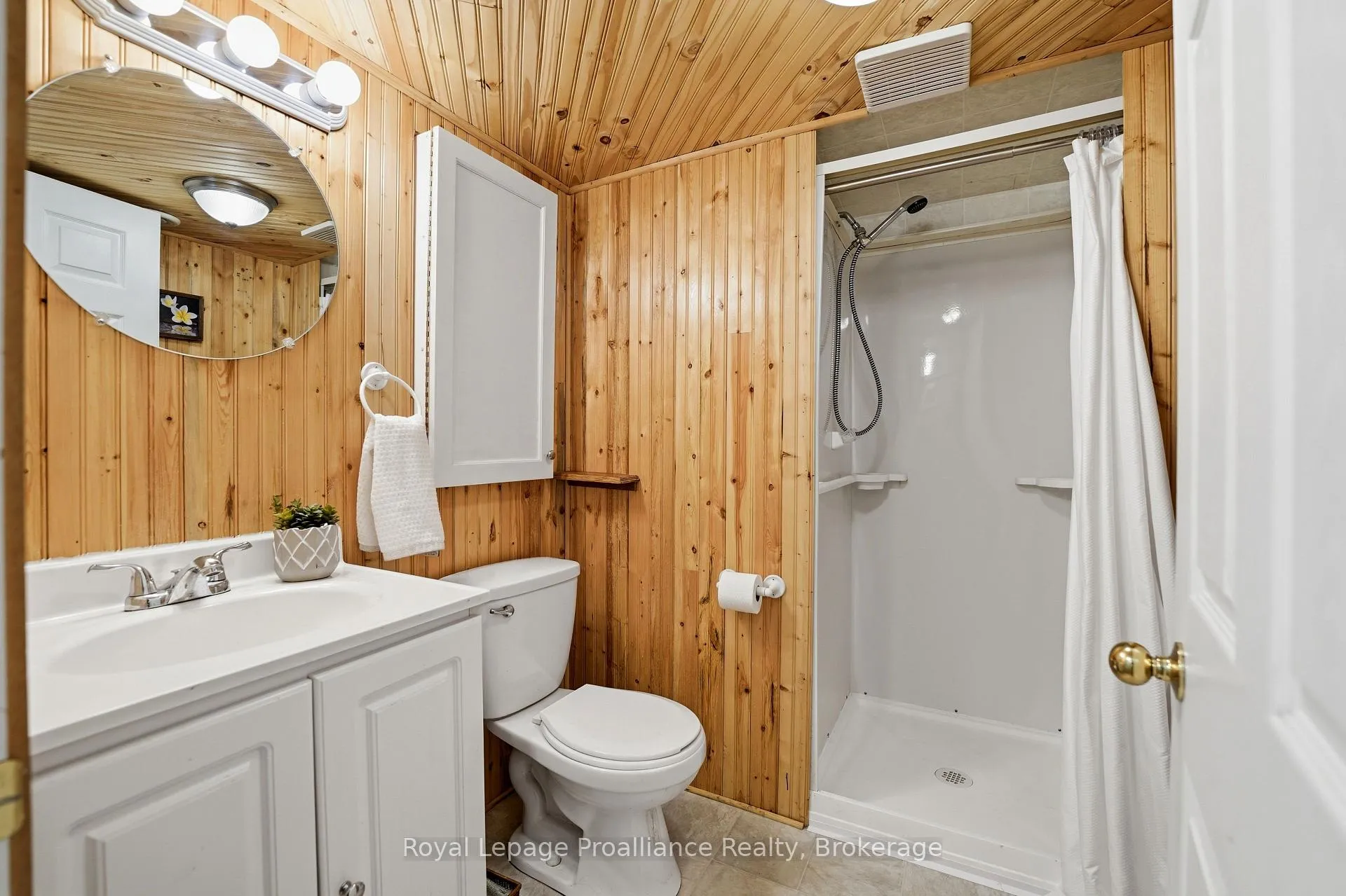 Photo 27 of 143 Avondale Road, Belleville, Belleville Ward — HOMEH