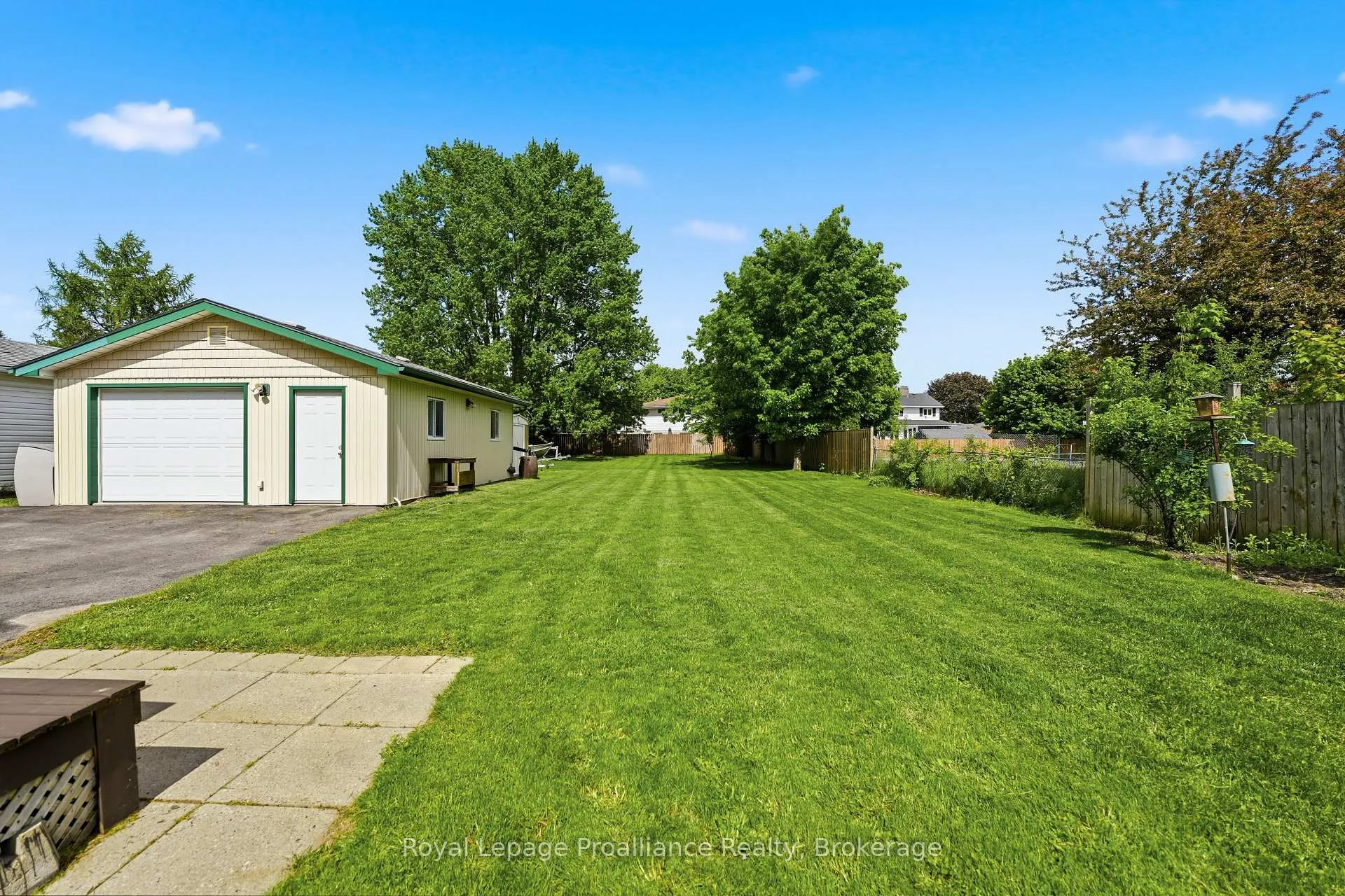 Photo 37 of 143 Avondale Road, Belleville, Belleville Ward — HOMEH