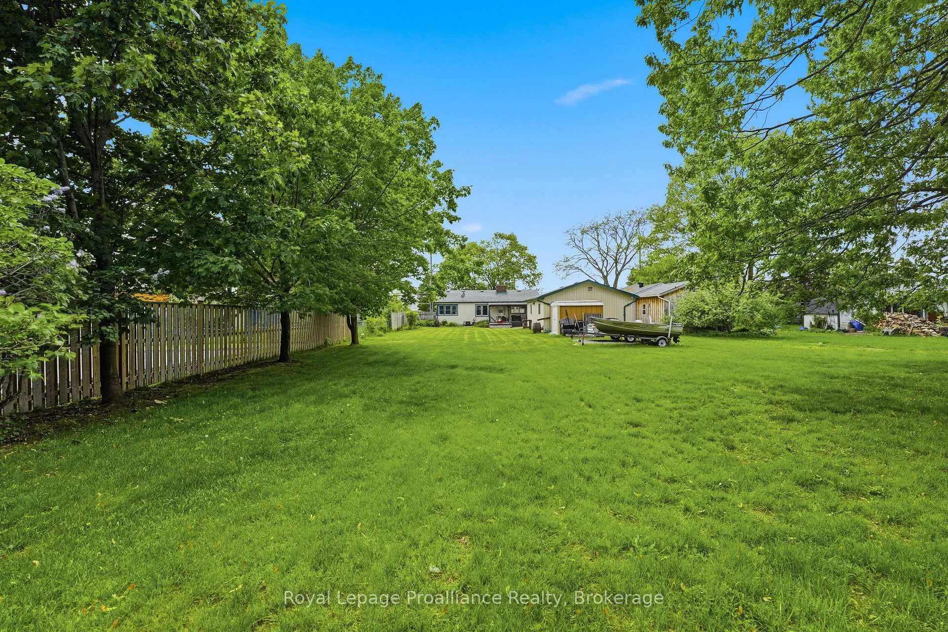 Photo 40 of 143 Avondale Road, Belleville, Belleville Ward — HOMEH