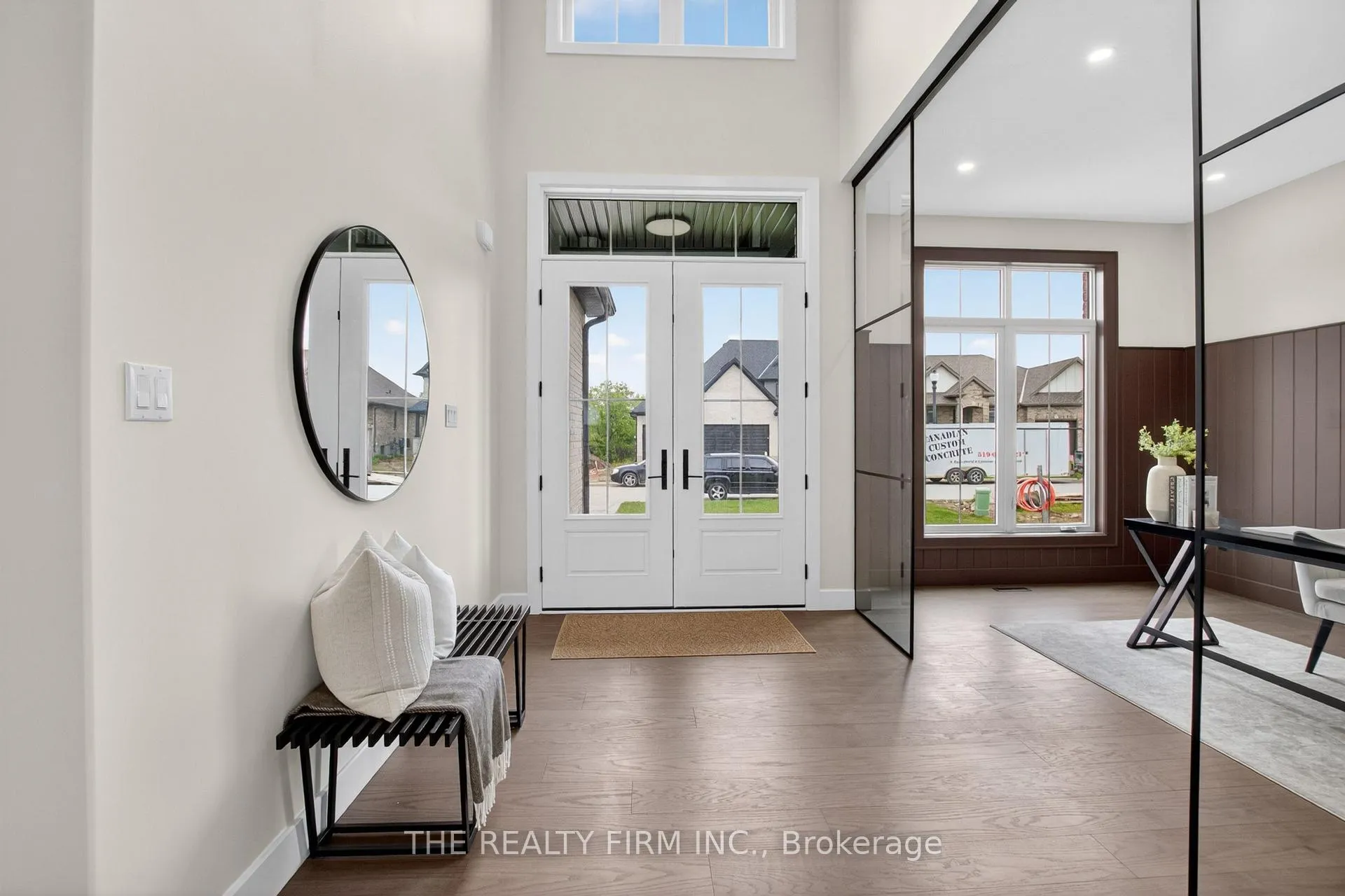 Photo 4 of 258 Harvest Lane, Thames Centre, Rural Thames Centre — HOMEH