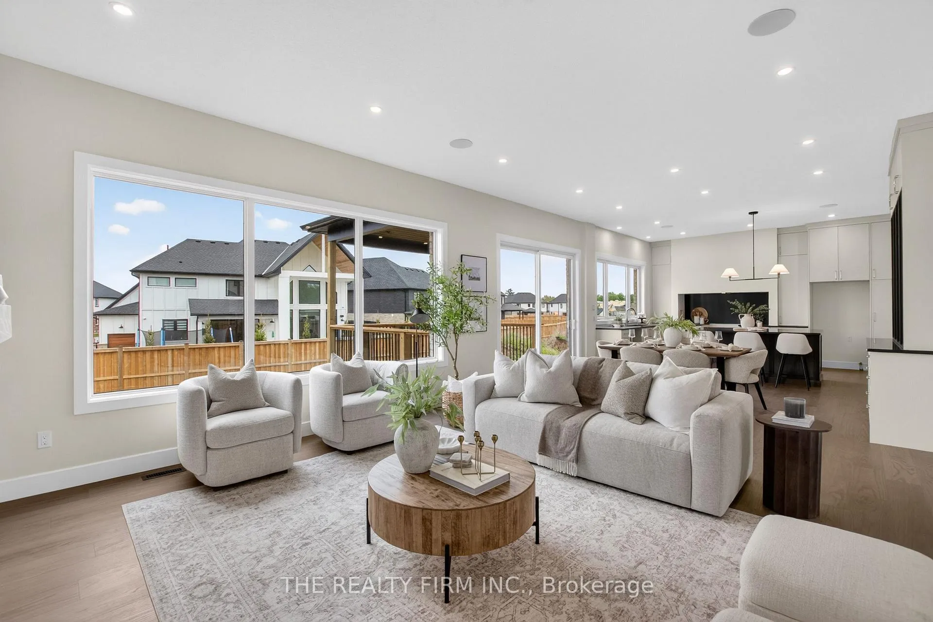 Photo 11 of 258 Harvest Lane, Thames Centre, Rural Thames Centre — HOMEH