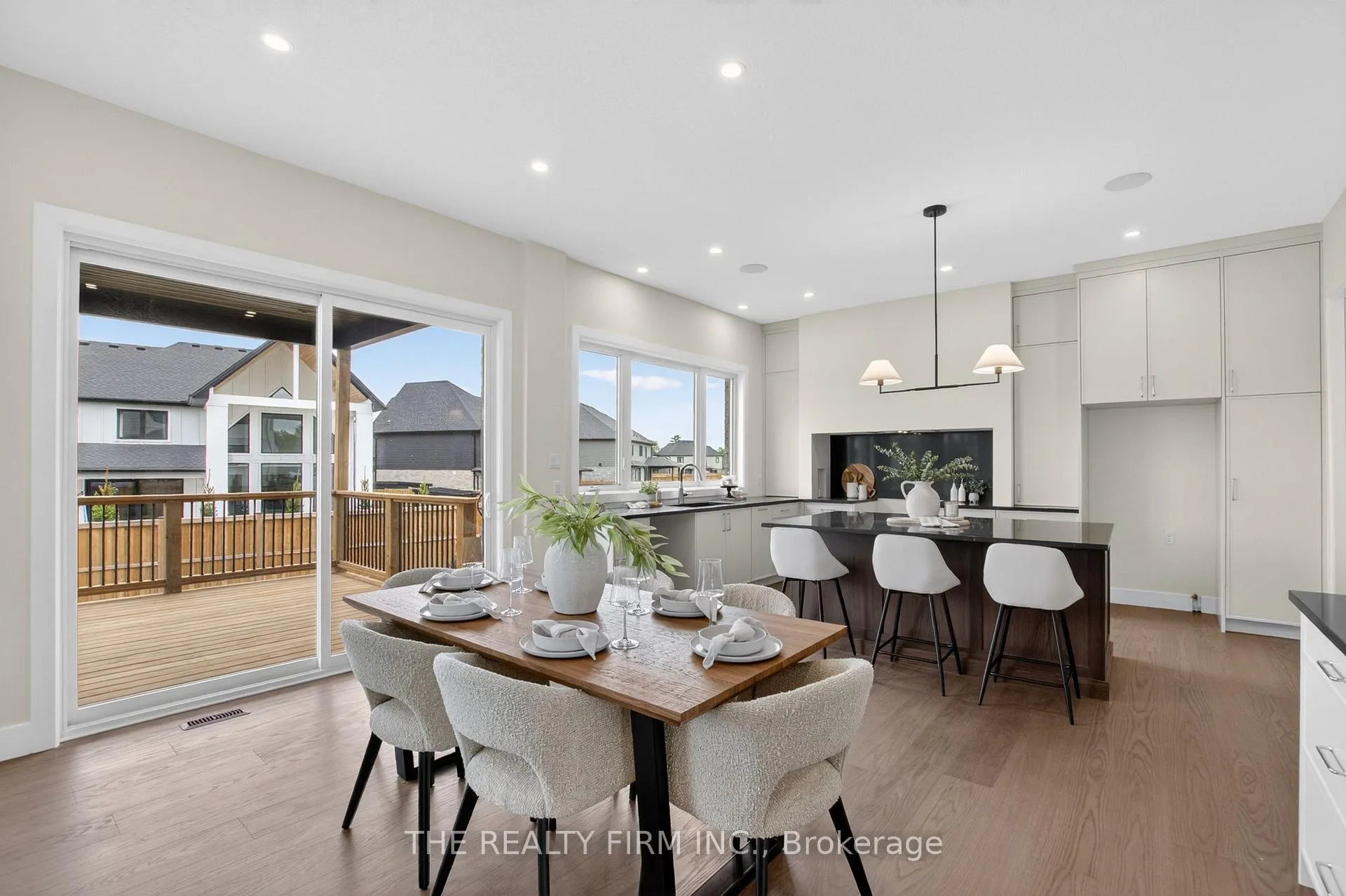 Photo 13 of 258 Harvest Lane, Thames Centre, Rural Thames Centre — HOMEH