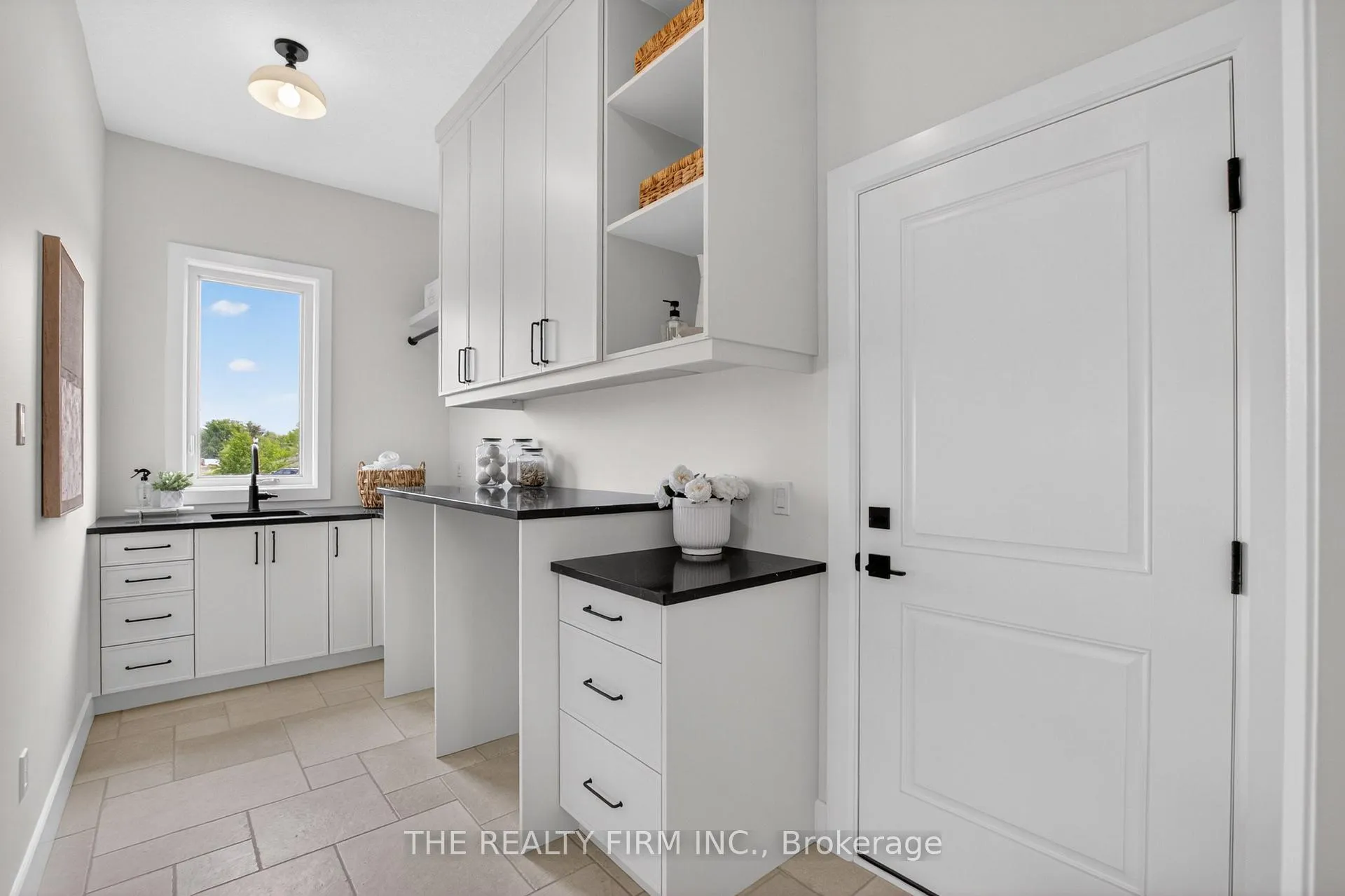 Photo 23 of 258 Harvest Lane, Thames Centre, Rural Thames Centre — HOMEH
