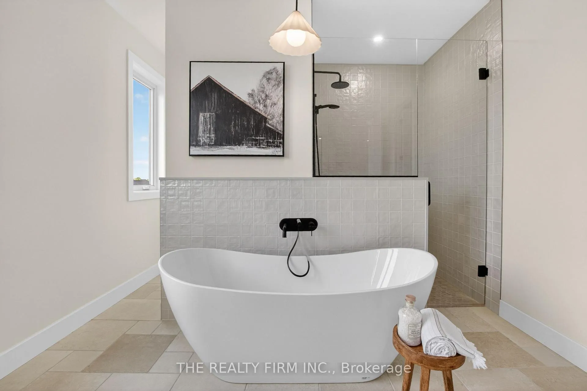 Photo 33 of 258 Harvest Lane, Thames Centre, Rural Thames Centre — HOMEH