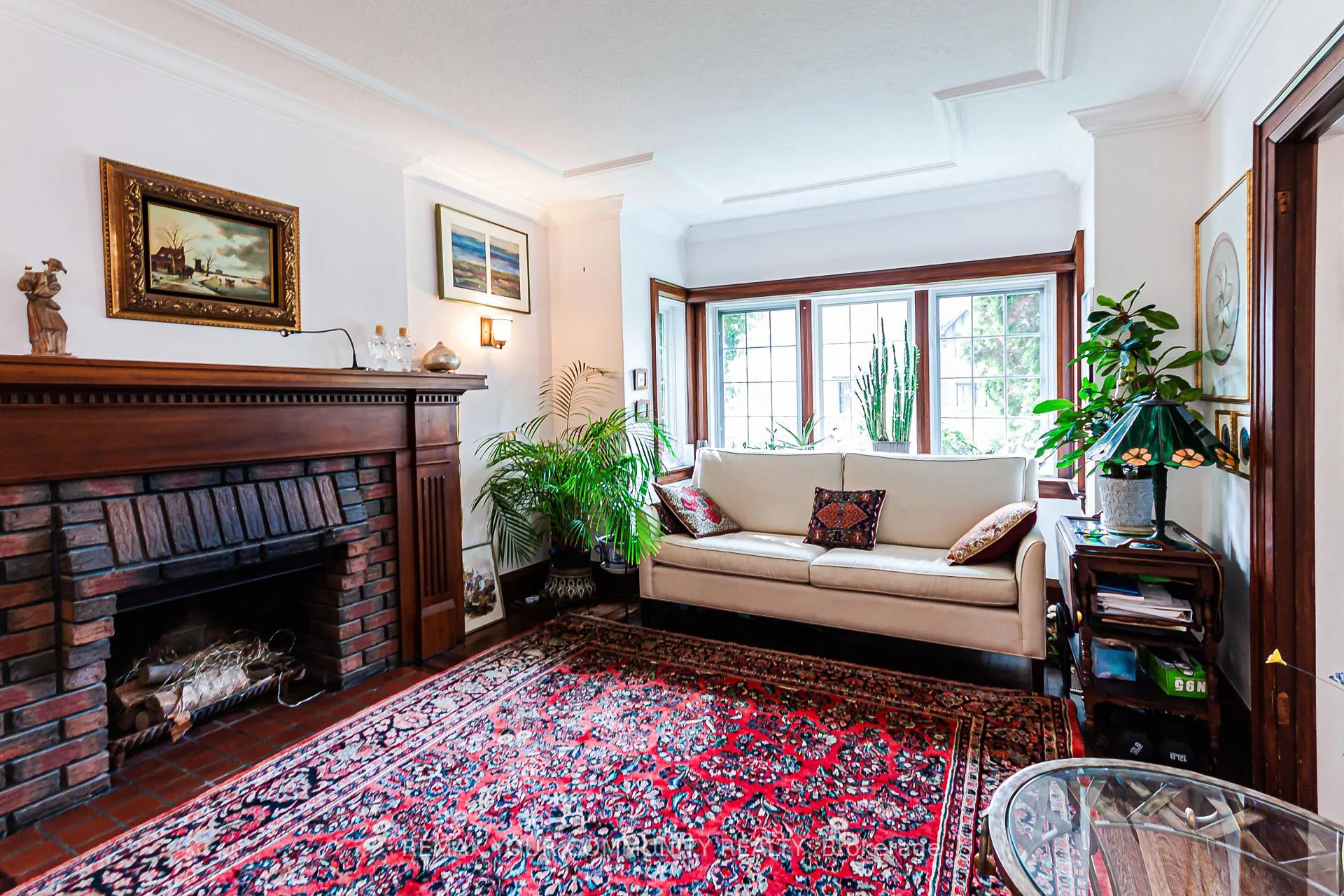 Photo 4 of 212 Wanless Avenue, Toronto, Lawrence Park North — HOMEH