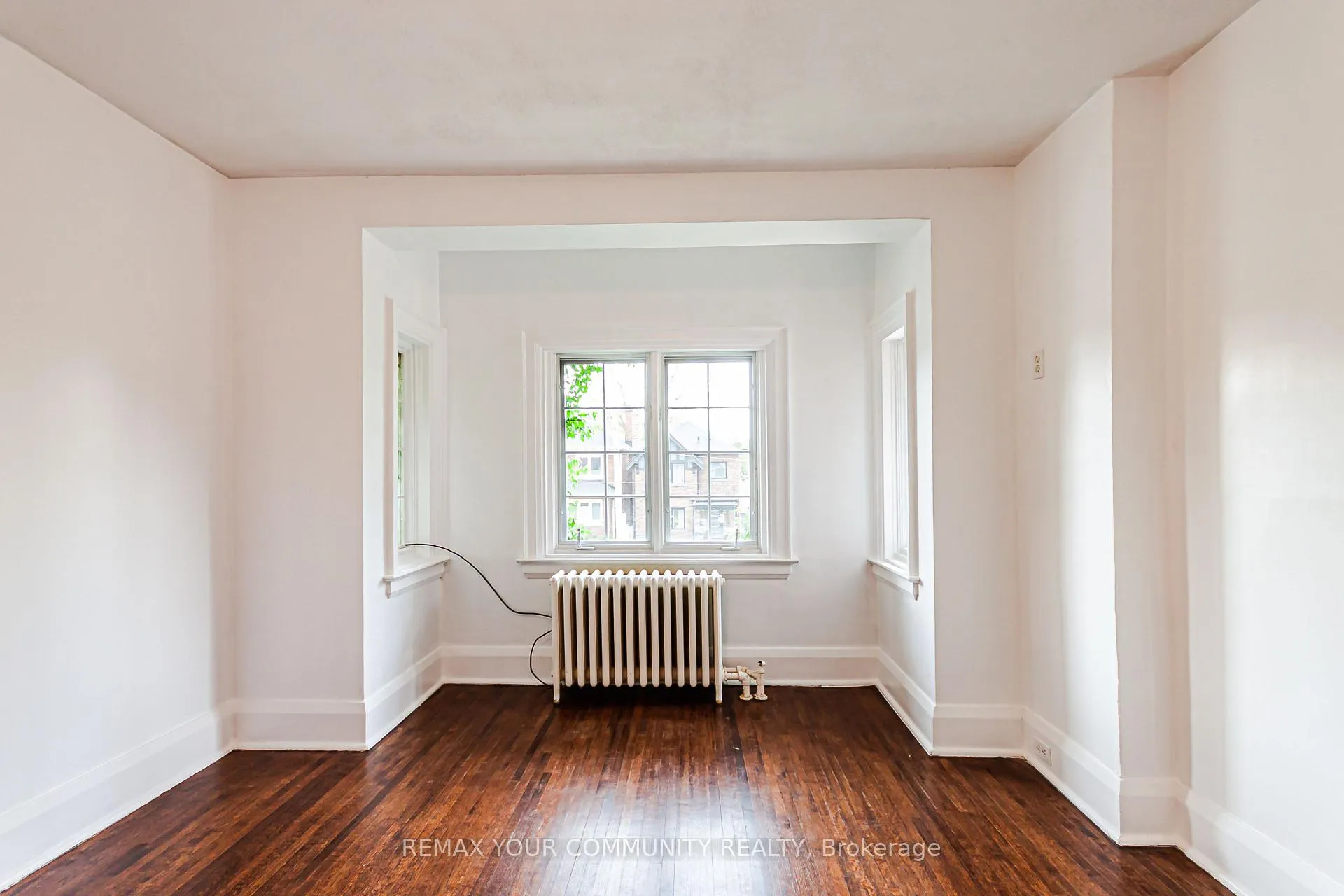Photo 14 of 212 Wanless Avenue, Toronto, Lawrence Park North — HOMEH