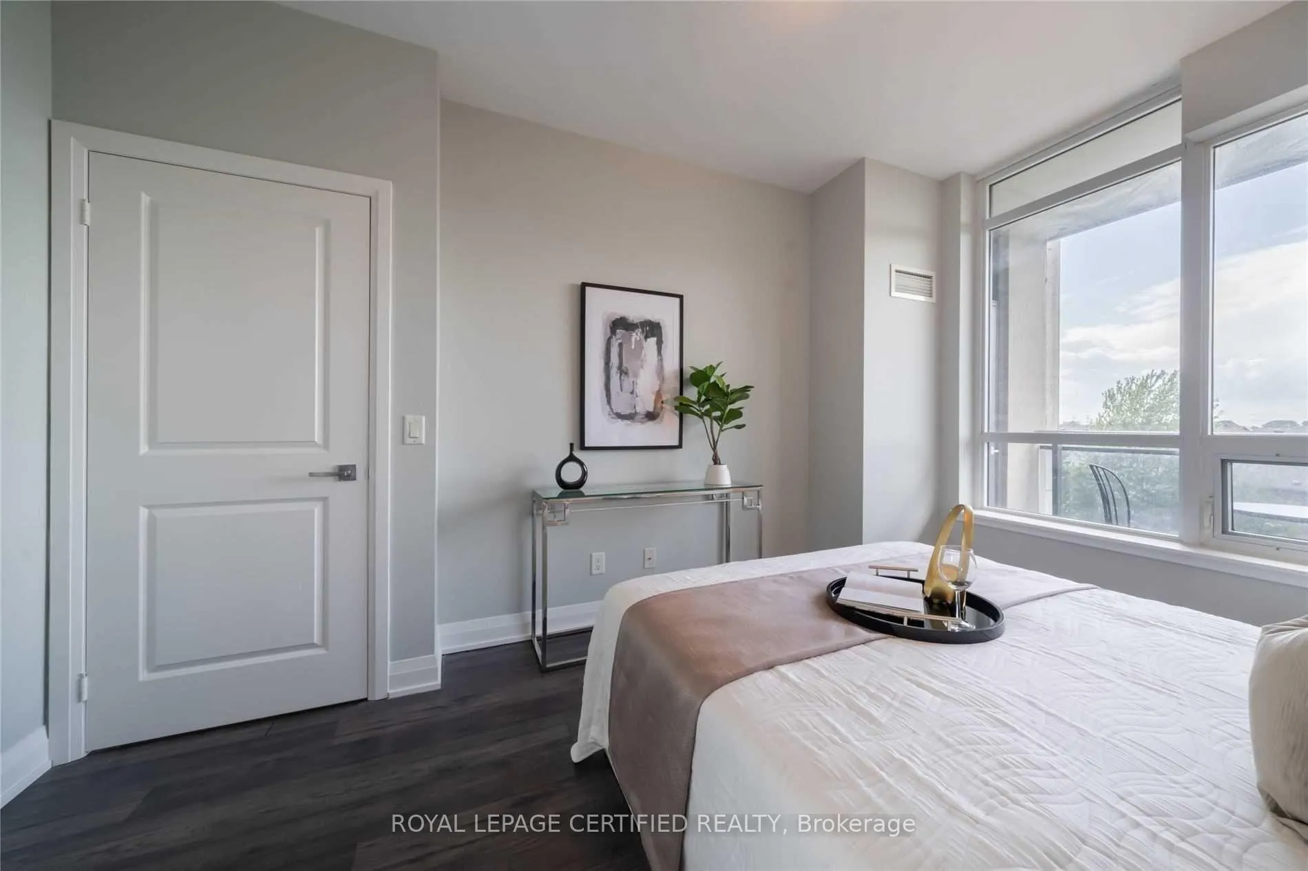 Photo 10 of Unit 311, 95 North Park Road, Vaughan, Beverley Glen — HOMEH
