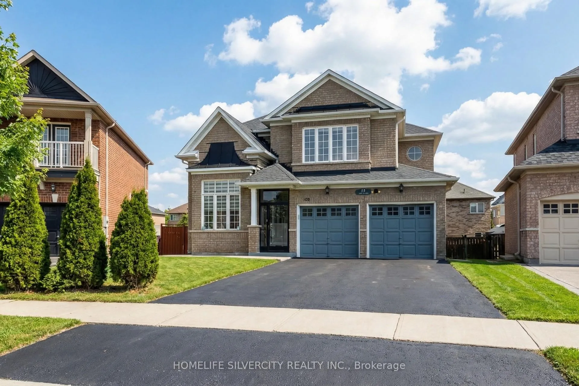 Photo 1 of 18 Finlayson Crescent, Brampton, Sandringham-Wellington — HOMEH