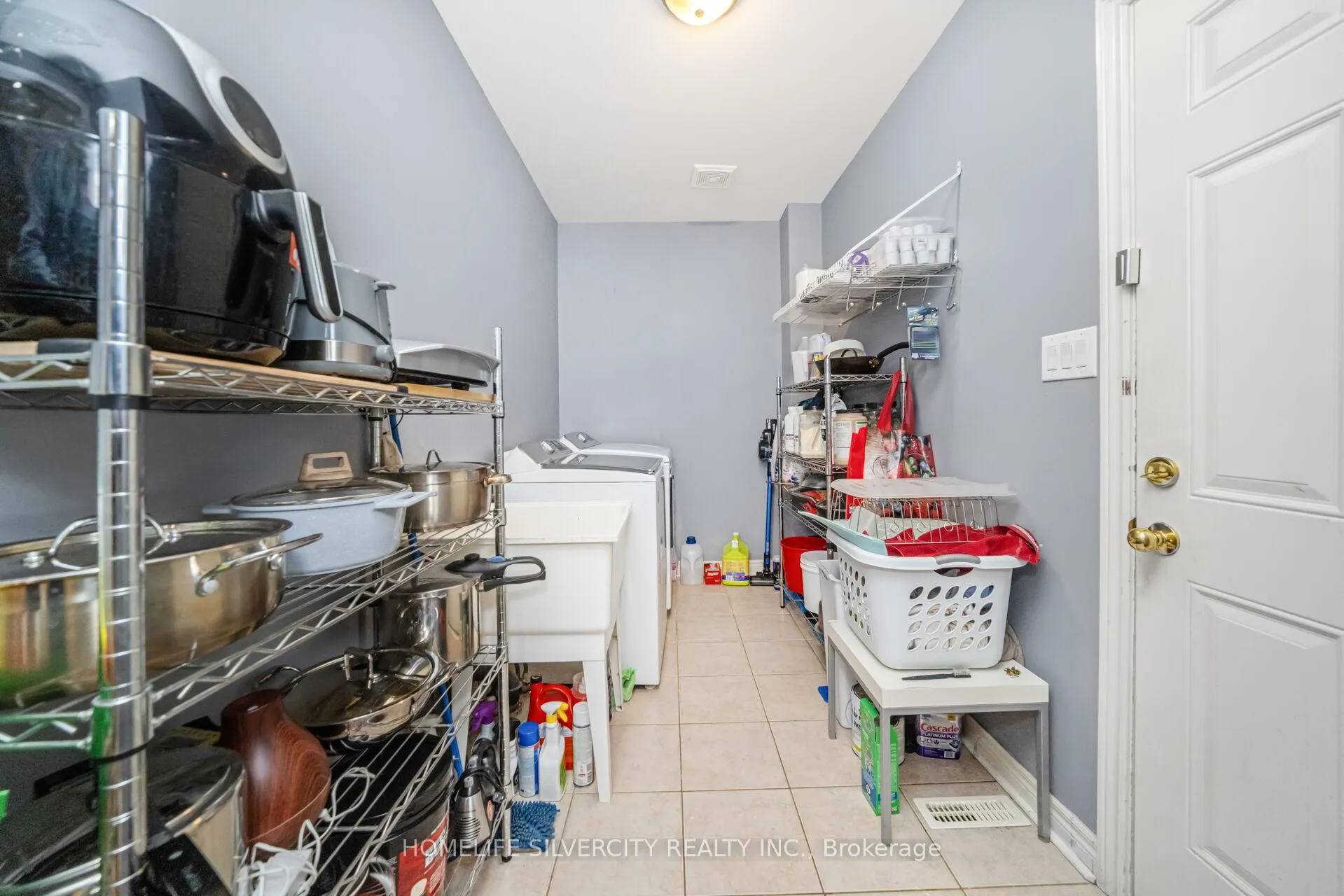 Photo 16 of 18 Finlayson Crescent, Brampton, Sandringham-Wellington — HOMEH