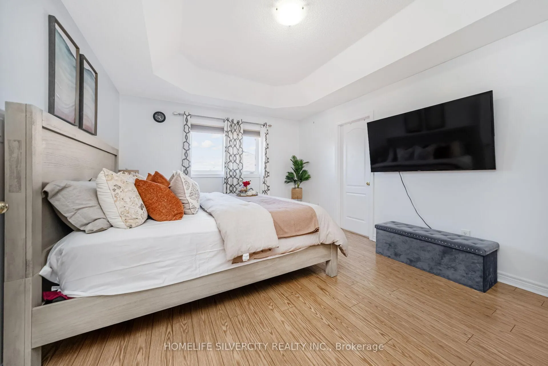 Photo 19 of 18 Finlayson Crescent, Brampton, Sandringham-Wellington — HOMEH
