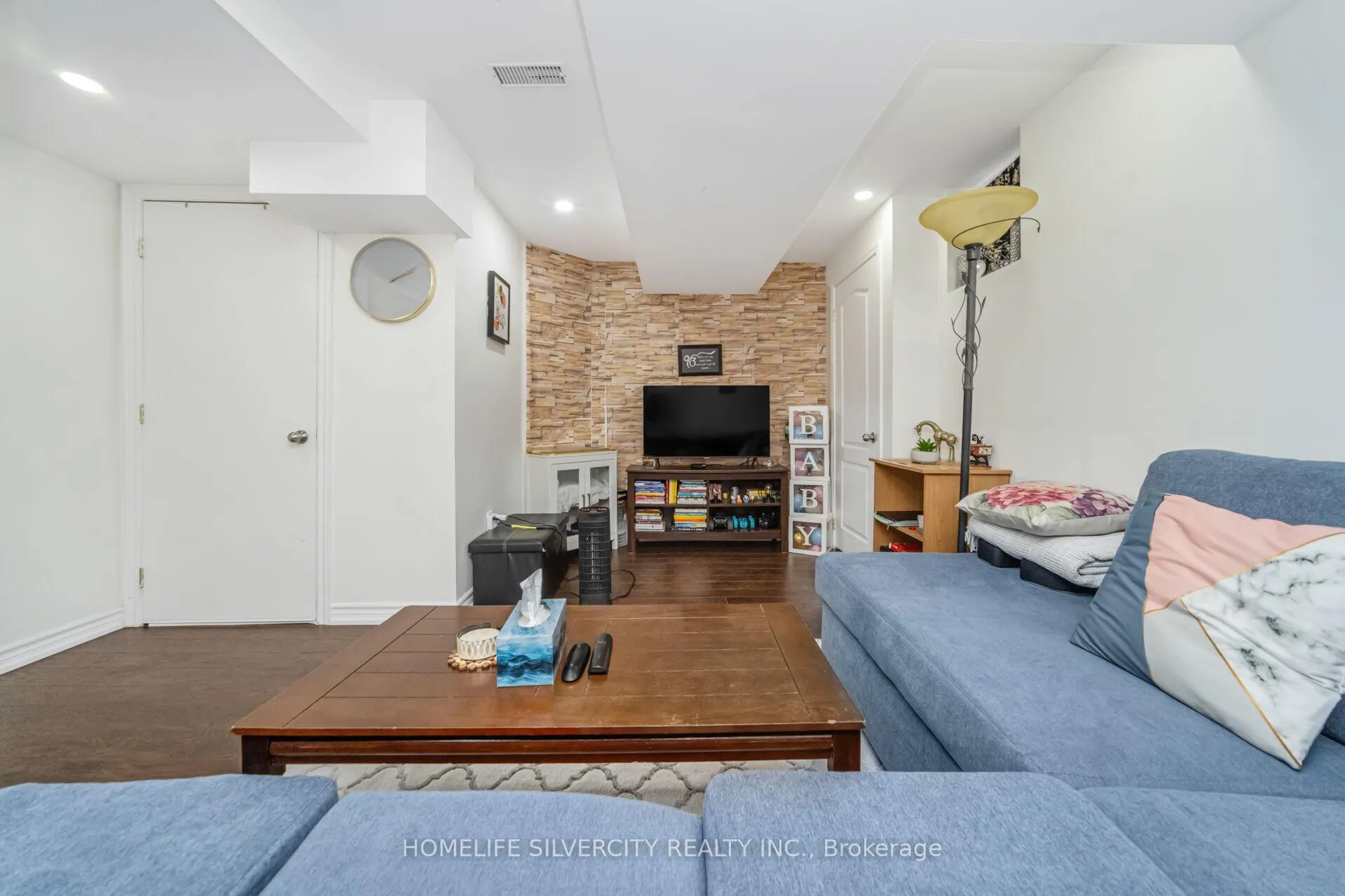 Photo 34 of 18 Finlayson Crescent, Brampton, Sandringham-Wellington — HOMEH