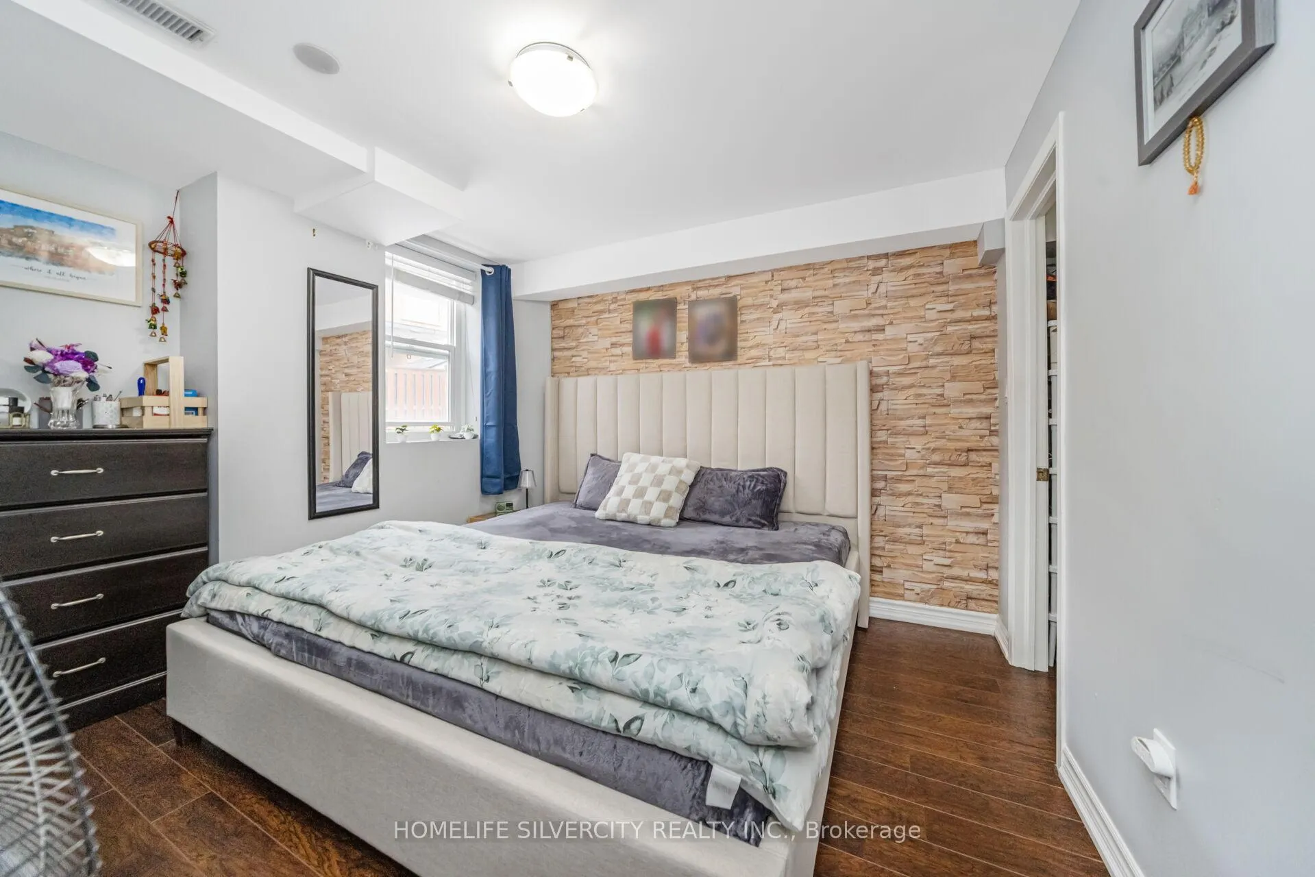 Photo 39 of 18 Finlayson Crescent, Brampton, Sandringham-Wellington — HOMEH