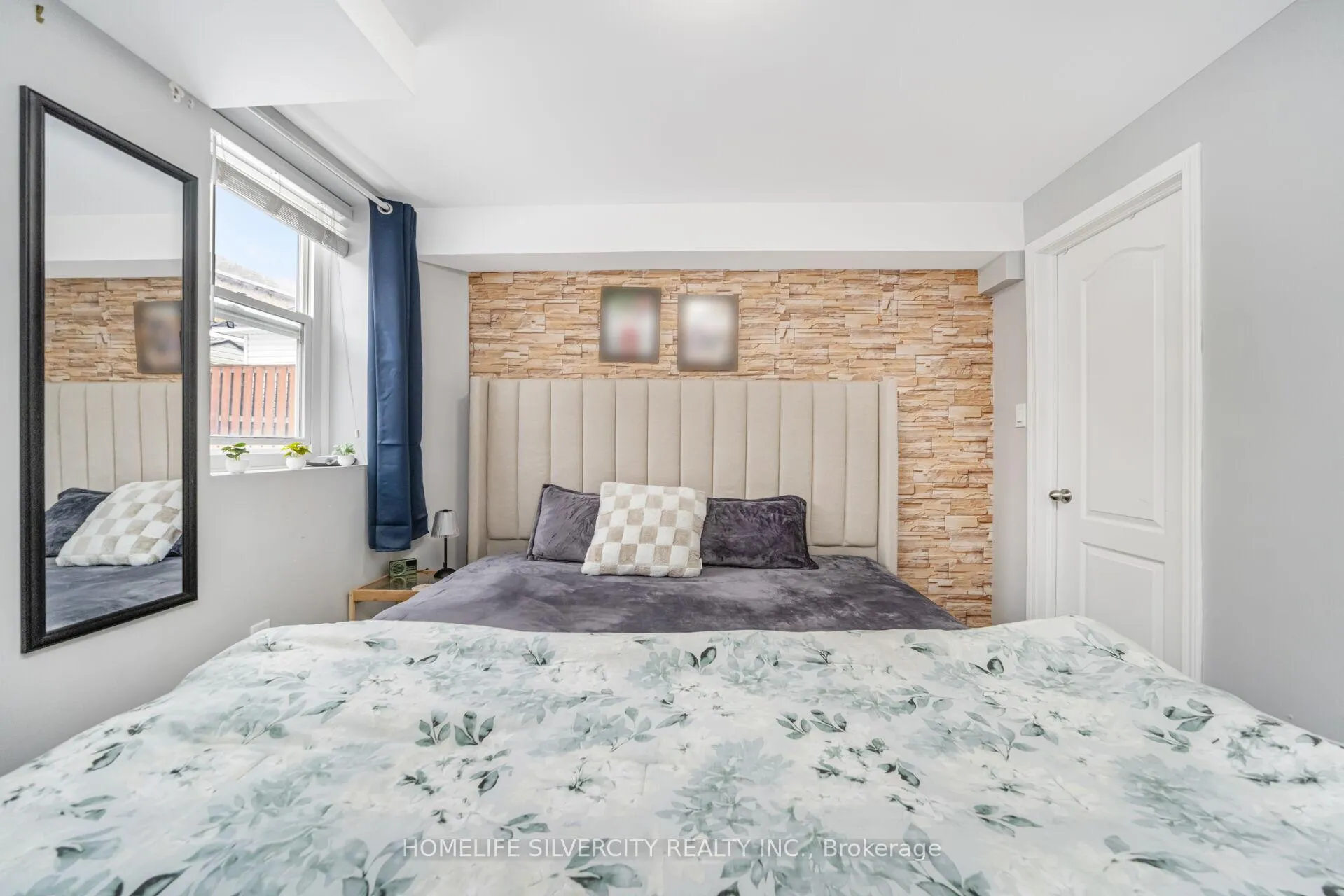 Photo 40 of 18 Finlayson Crescent, Brampton, Sandringham-Wellington — HOMEH