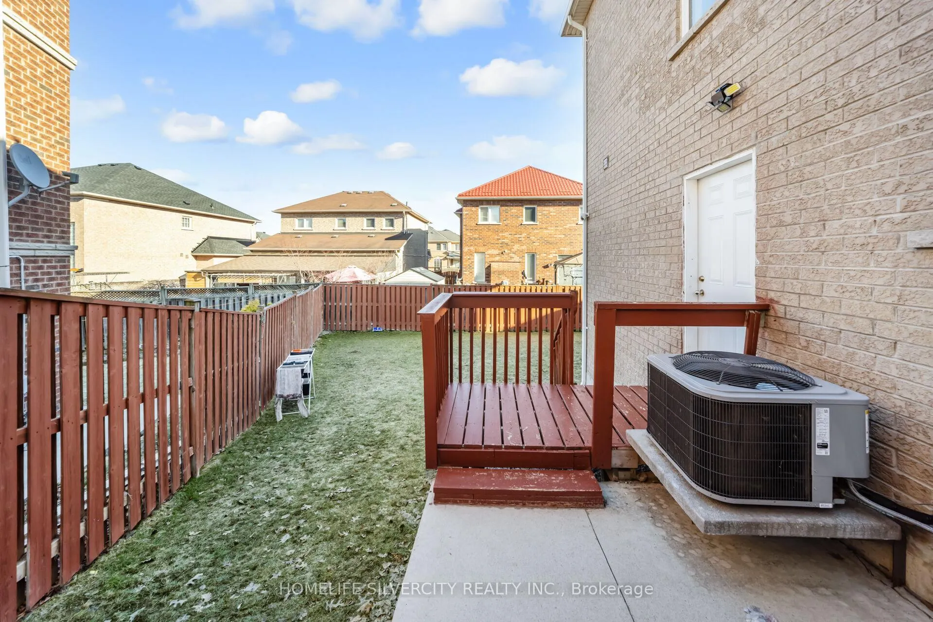 Photo 46 of 18 Finlayson Crescent, Brampton, Sandringham-Wellington — HOMEH