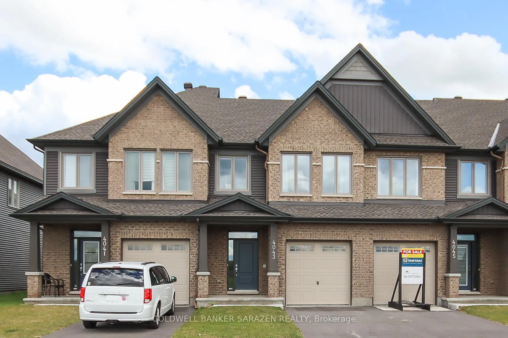 Photo 1 of 4043 Kelly Farm Drive, Ottawa, Blossom Park/Kemp Park/Findlay Creek — HOMEH
