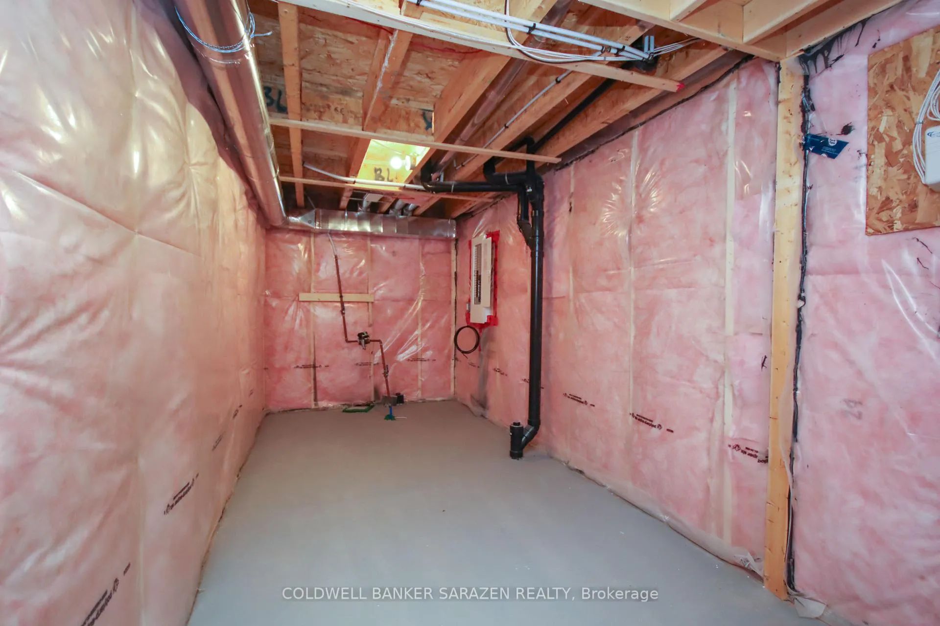 Photo 43 of 4043 Kelly Farm Drive, Ottawa, Blossom Park/Kemp Park/Findlay Creek — HOMEH
