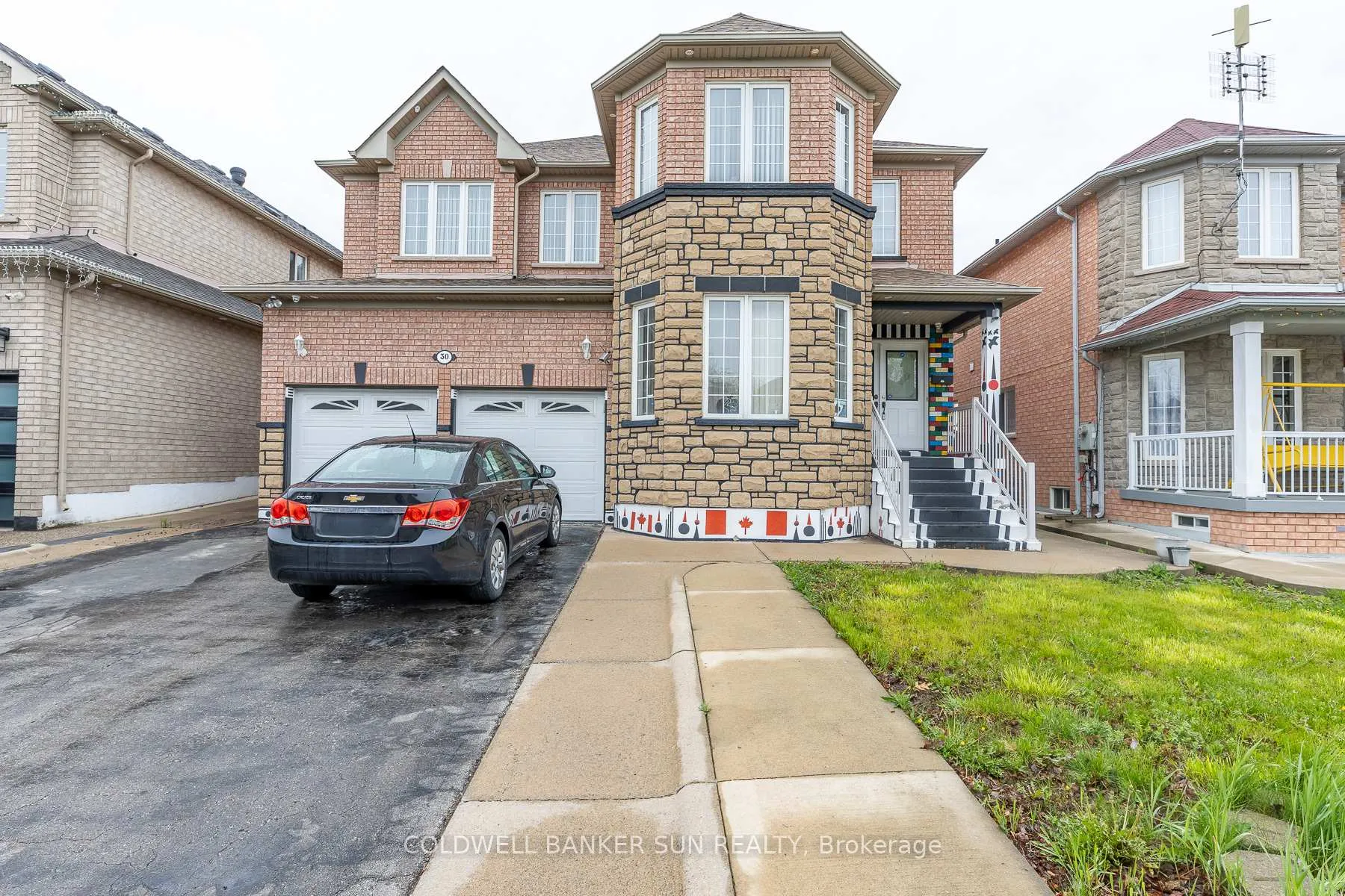 Photo 4 of 30 Ice Fields Road, Brampton, Sandringham-Wellington — HOMEH
