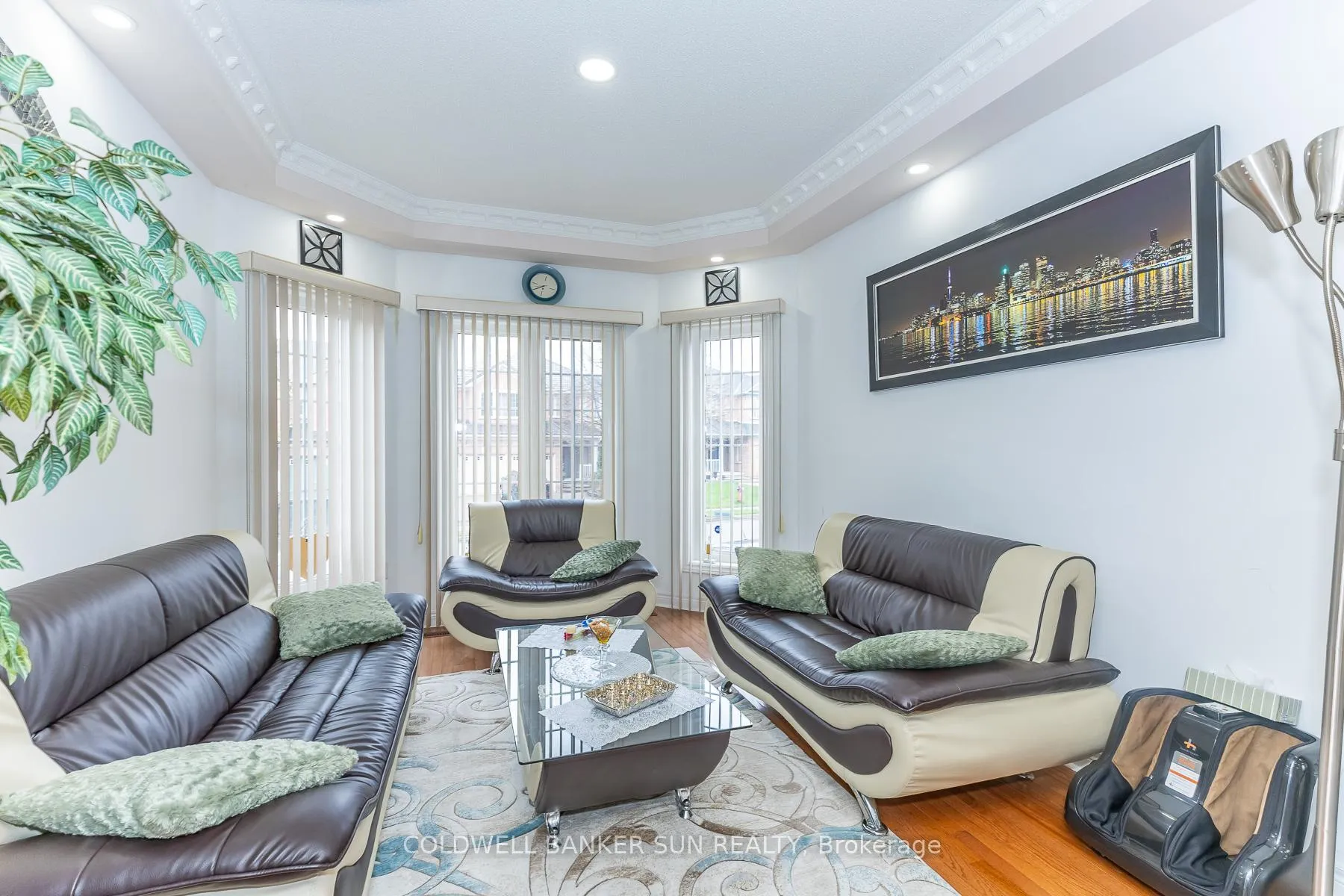 Photo 12 of 30 Ice Fields Road, Brampton, Sandringham-Wellington — HOMEH