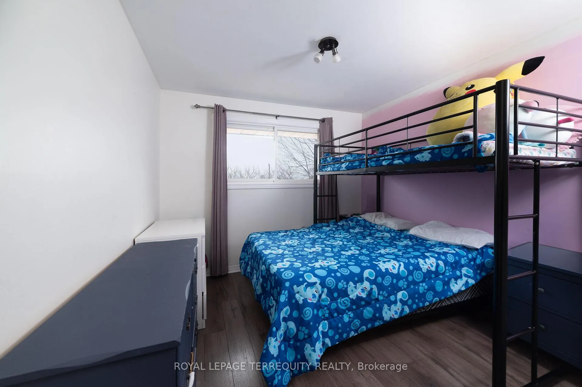 Photo 16 of 90 Keewatin Street S, Oshawa, Donevan — HOMEH