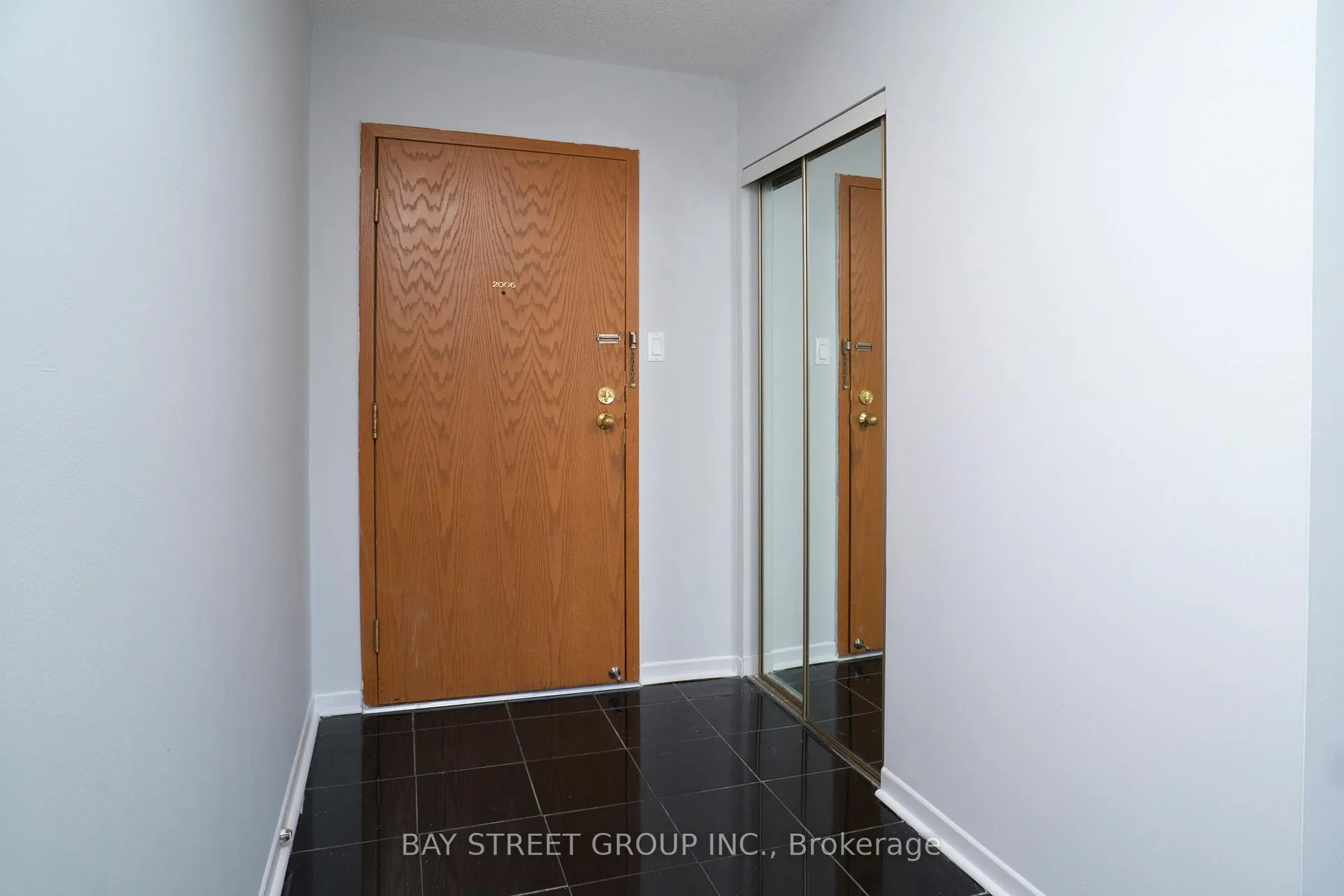 Photo 7 of Unit 2006, 44 St Joseph Street E, Toronto, Bay Street Corridor — HOMEH