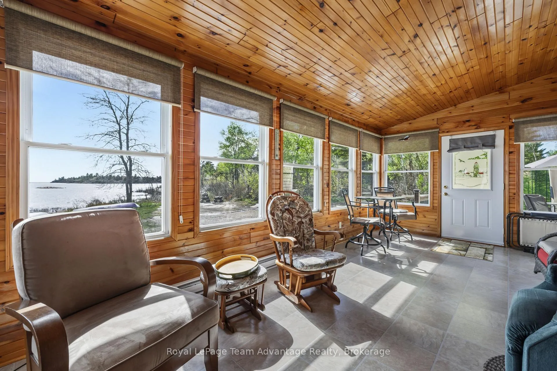 Photo 12 of 2420 Riverside Drive, Parry Sound Remote Area, Henvey — HOMEH
