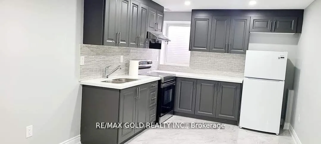 Photo 1 of Unit Bsmt, 19 Adventura Road, Brampton, Northwest Brampton — HOMEH
