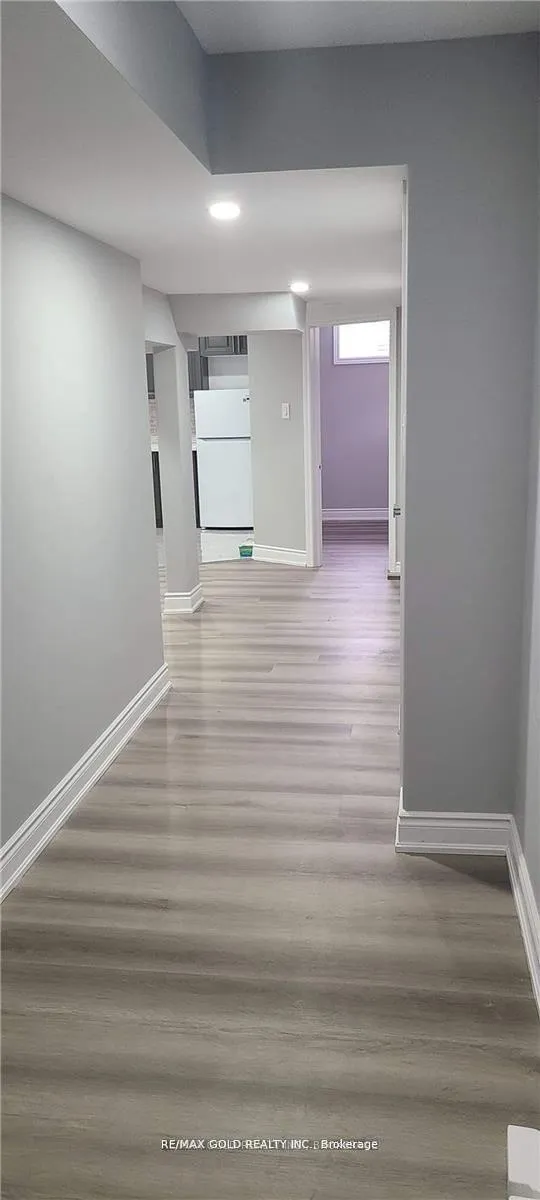 Photo 7 of Unit Bsmt, 19 Adventura Road, Brampton, Northwest Brampton — HOMEH